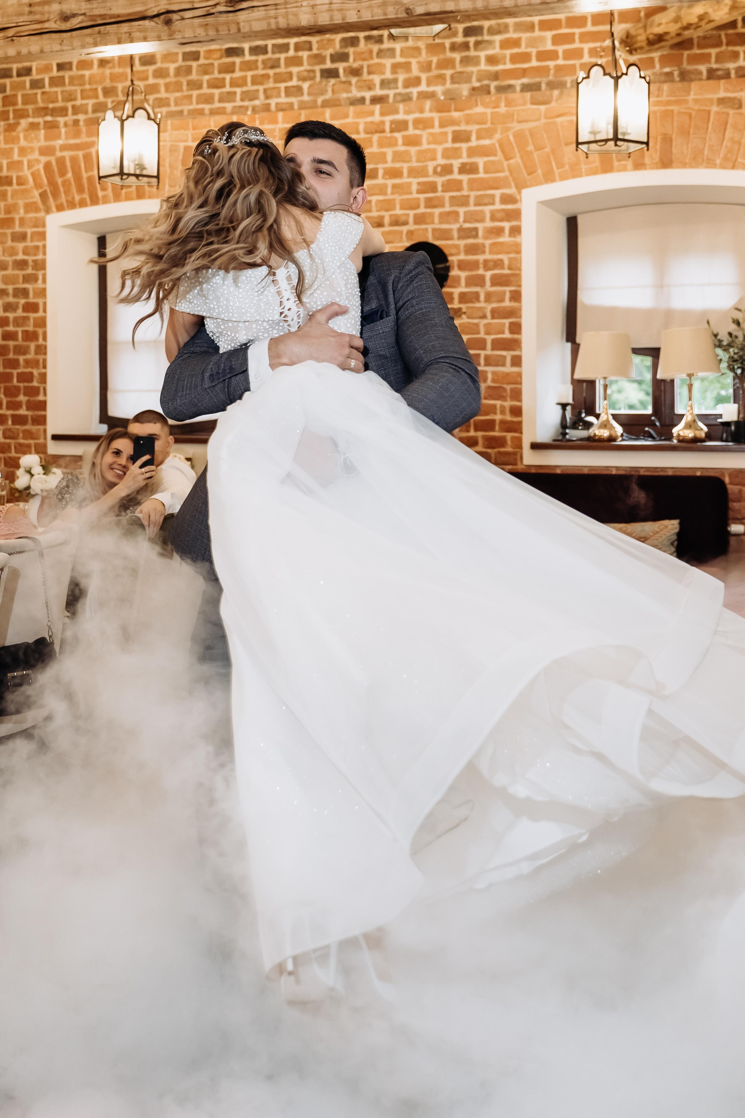 Индивидуальный и семейный фотограф в Москве и городе Видное. Свадебный фотограф в Москве. Свадебный фотограф в Московской области. Свадебная фотосессия 2023. Заказать свадебную фотосессию. Фотограф недорого. Красивые свадебные фотографии. Душевный фотограф. Фотограф Видное. Фотограф Домодедово. Фотограф Бутово. Фотограф Москва. Фотограф Царицыно. Свадебная фотосессия в Царицыно. Семейная фотосессия. Контент-фотосессия в Москве. Контент-фотограф. Визуал для эксперта. 