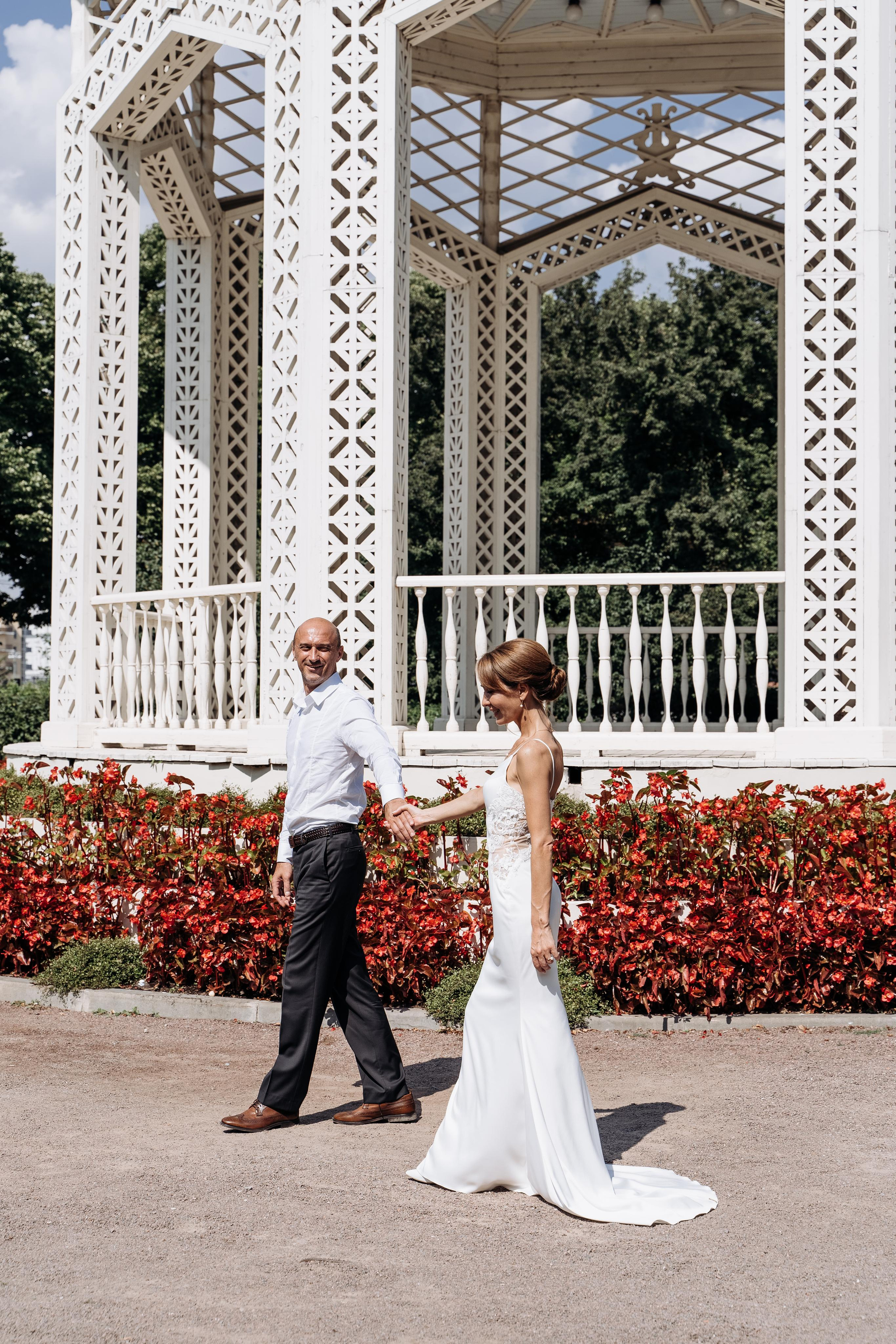Индивидуальный и семейный фотограф в Москве и городе Видное. Свадебный фотограф в Москве. Свадебный фотограф в Московской области. Свадебная фотосессия 2023. Заказать свадебную фотосессию. Фотограф недорого. Красивые свадебные фотографии. Душевный фотограф. Фотограф Видное. Фотограф Домодедово. Фотограф Бутово. Фотограф Москва. Фотограф Царицыно. Свадебная фотосессия в Царицыно. Семейная фотосессия. Контент-фотосессия в Москве. Контент-фотограф. Визуал для эксперта. 