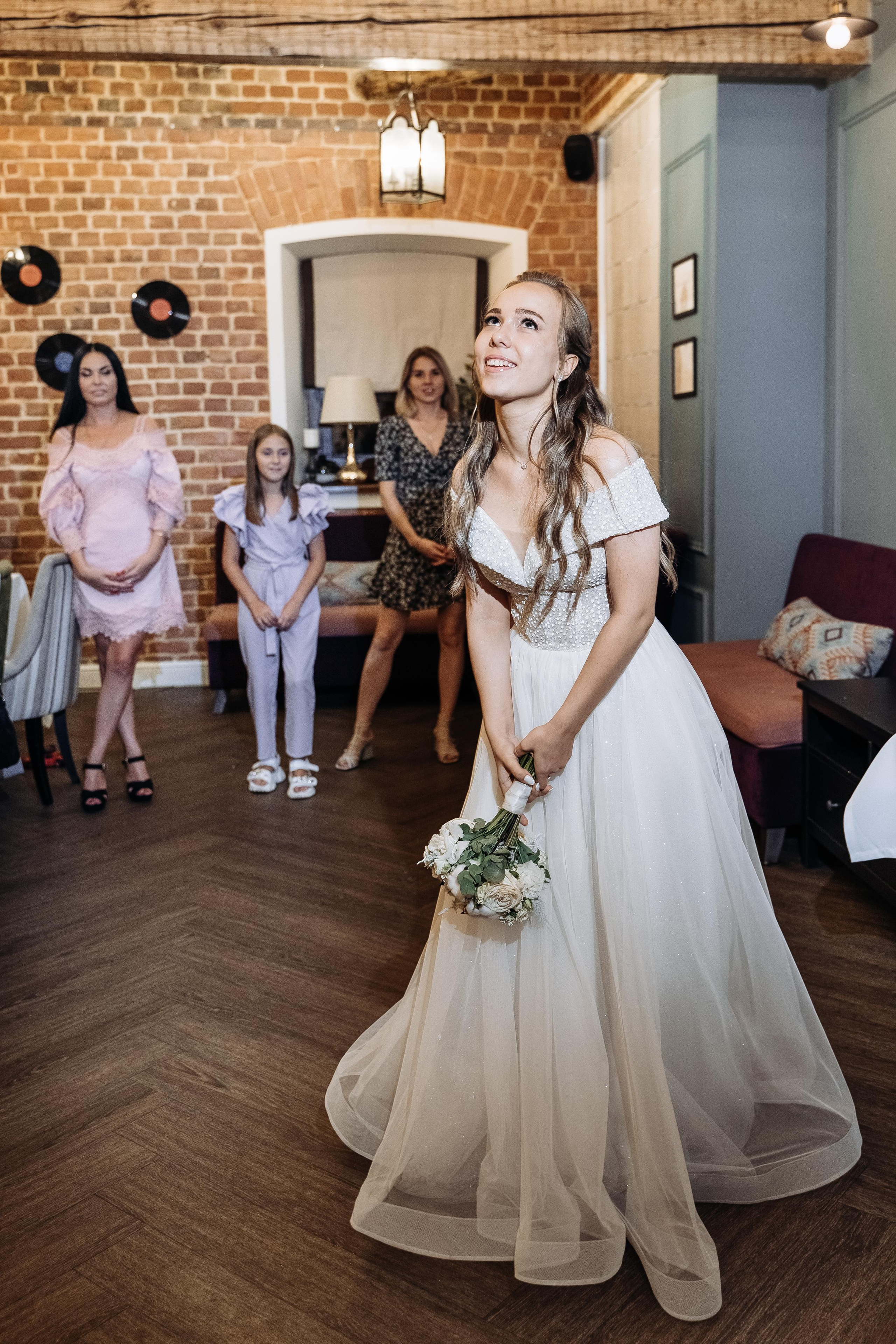 Индивидуальный и семейный фотограф в Москве и городе Видное. Свадебный фотограф в Москве. Свадебный фотограф в Московской области. Свадебная фотосессия 2023. Заказать свадебную фотосессию. Фотограф недорого. Красивые свадебные фотографии. Душевный фотограф. Фотограф Видное. Фотограф Домодедово. Фотограф Бутово. Фотограф Москва. Фотограф Царицыно. Свадебная фотосессия в Царицыно. Семейная фотосессия. Контент-фотосессия в Москве. Контент-фотограф. Визуал для эксперта. 