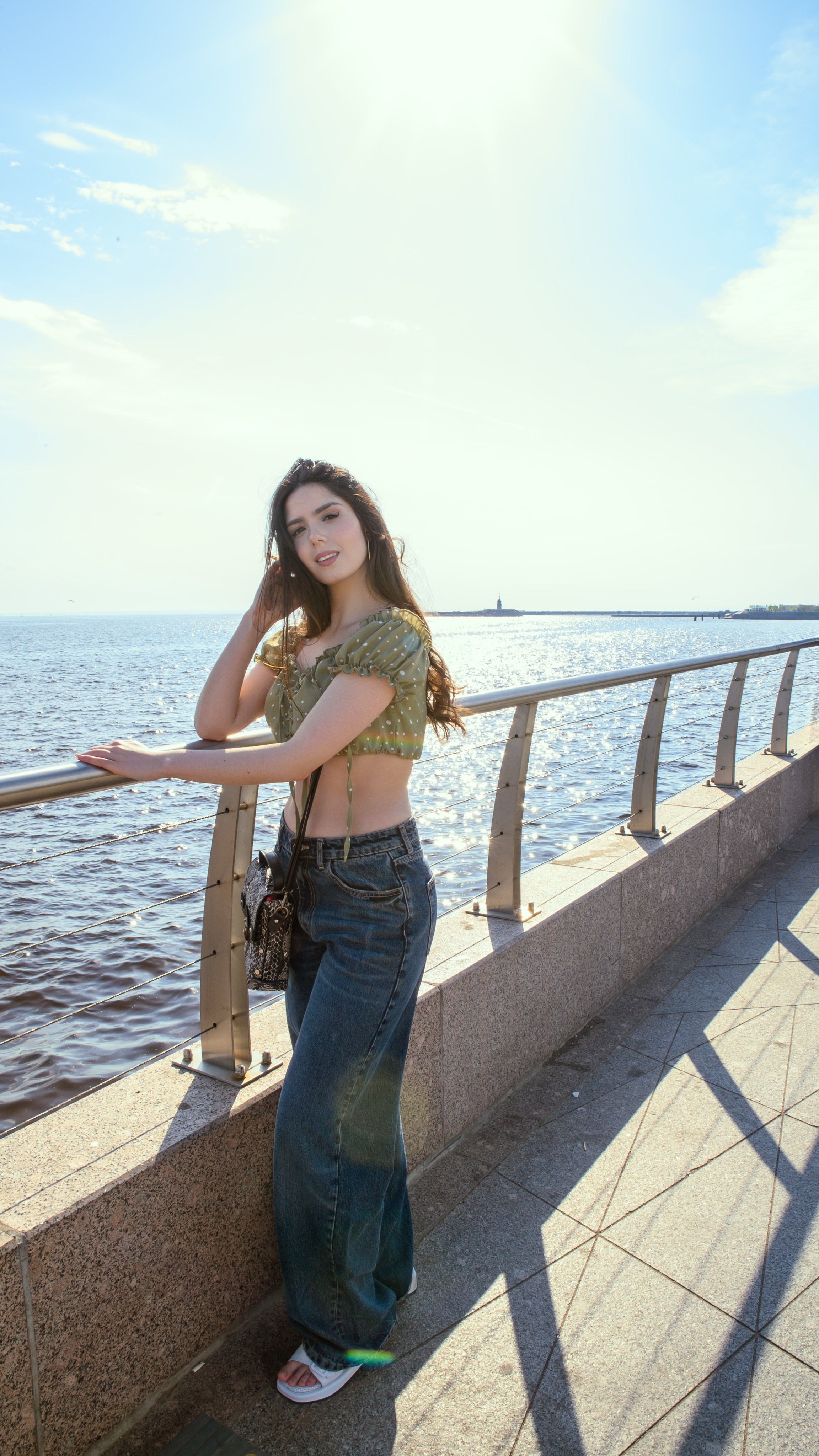 Фотопрогулка по набережной. Профессиональный фотограф в Санкт-Петербурге