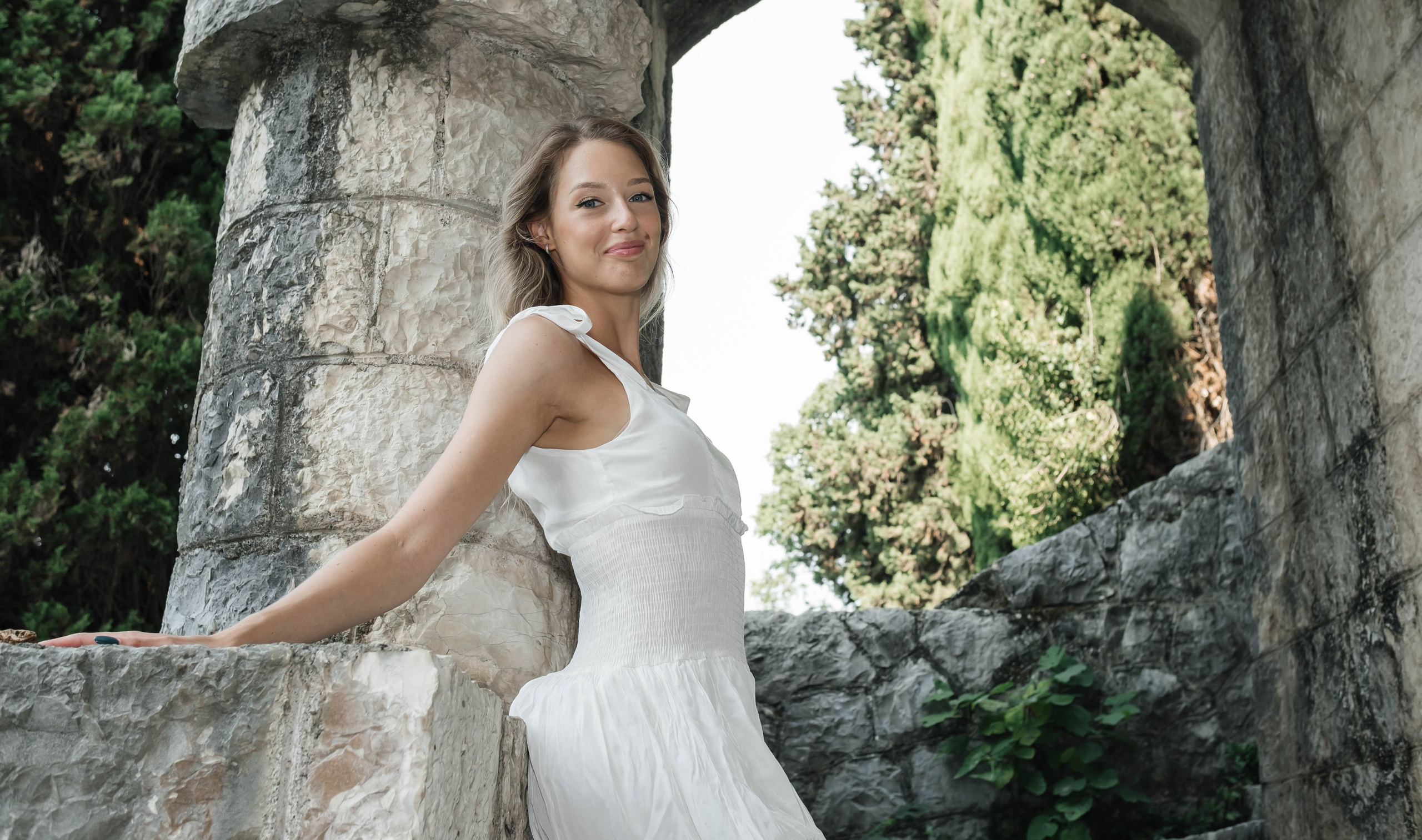 Даша в замке