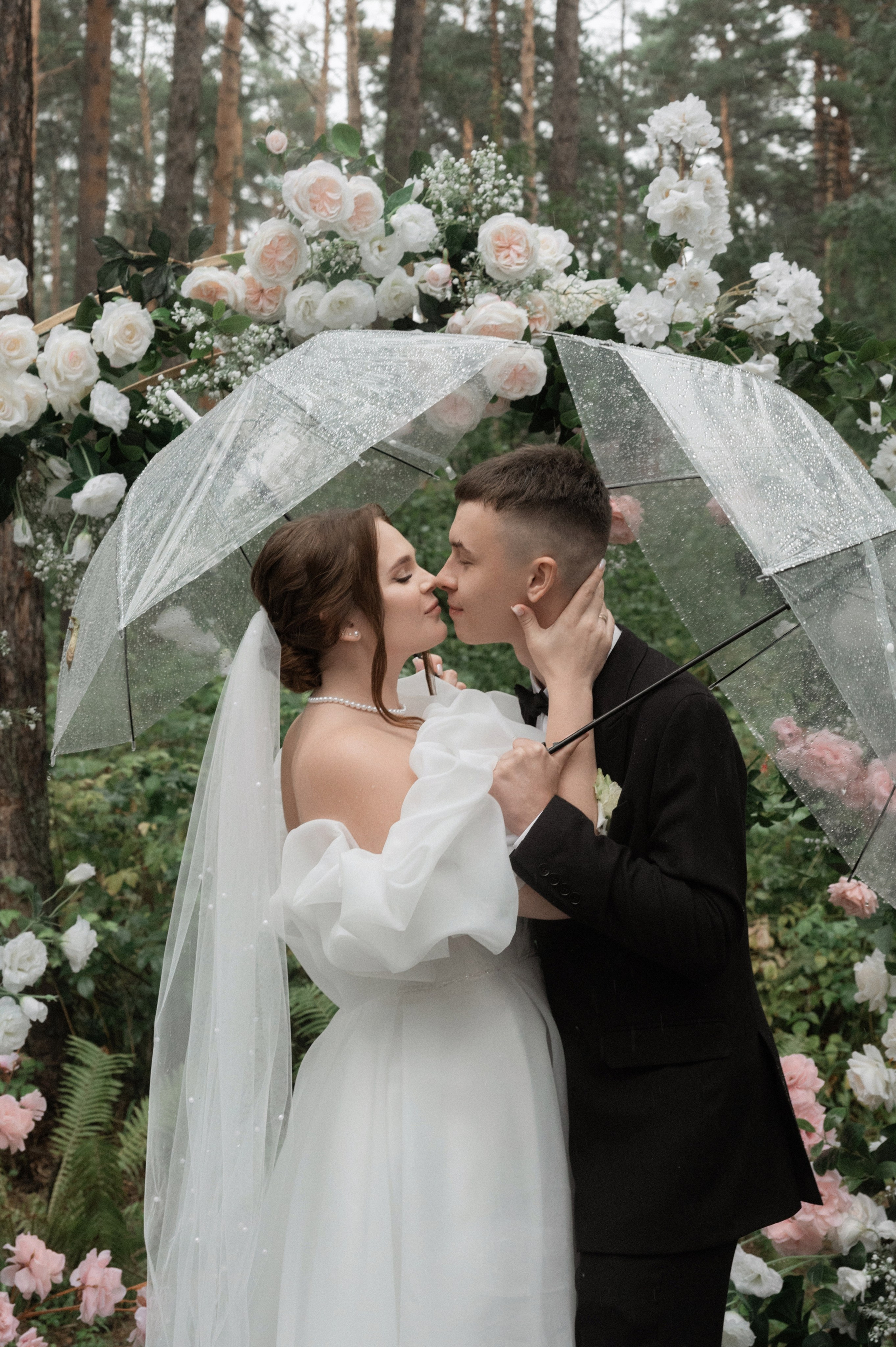 Михаил и Софья 08.08.25. Свадебный фотограф в Новосибирске. Александра Верхушина