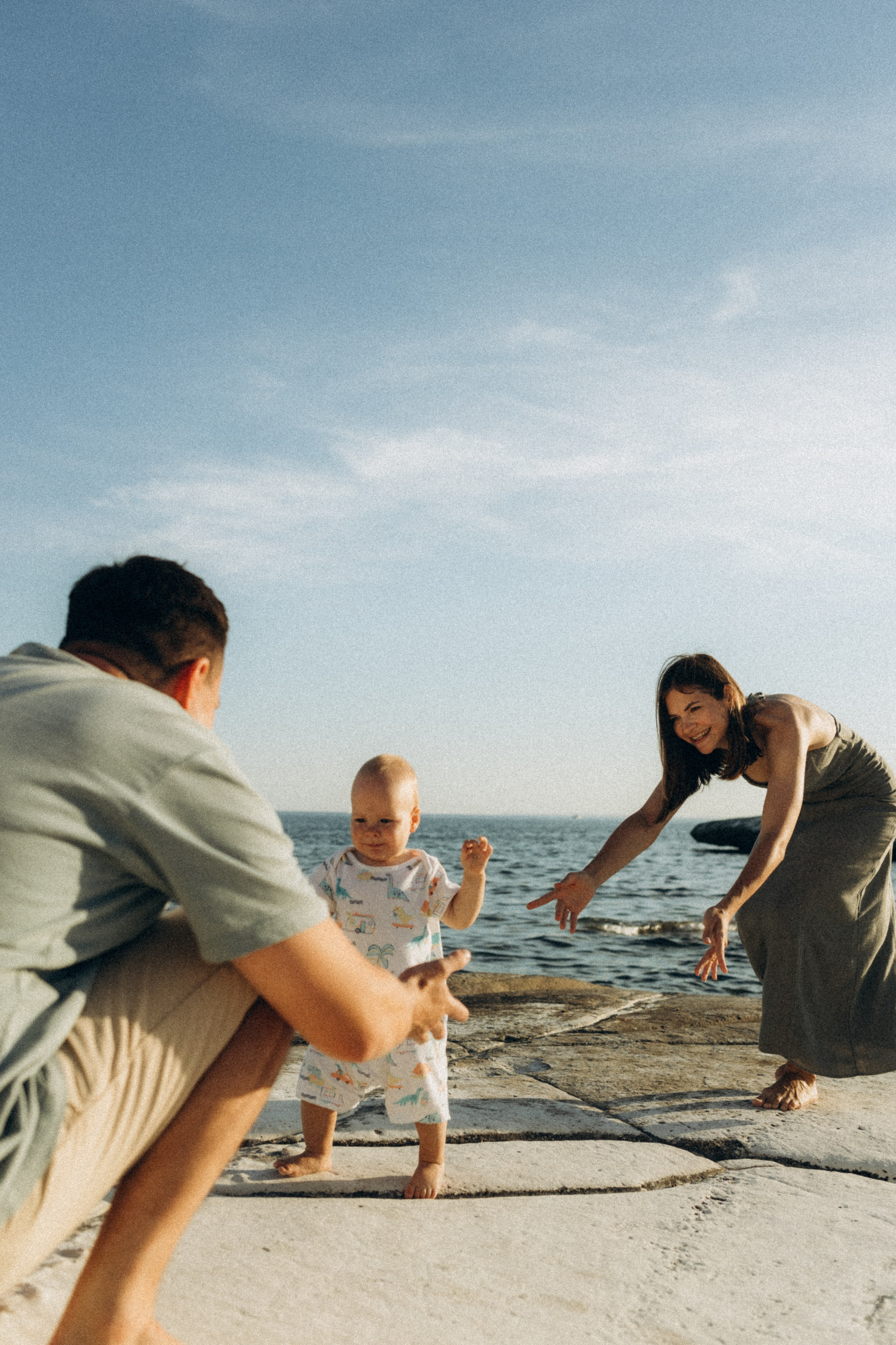 Прогулка у моря. Анастасия Кацуба. Фотограф материнства и семейный фотограф. Валенсия