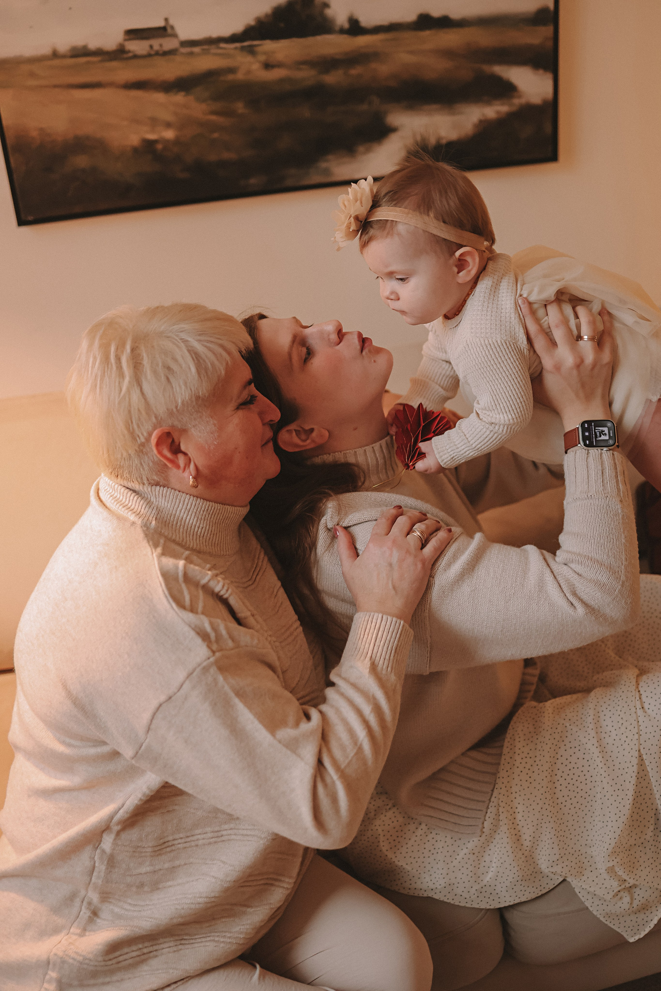 Квартира. Семейный фотограф Тюмень, фотограф на роды Салмина Мария