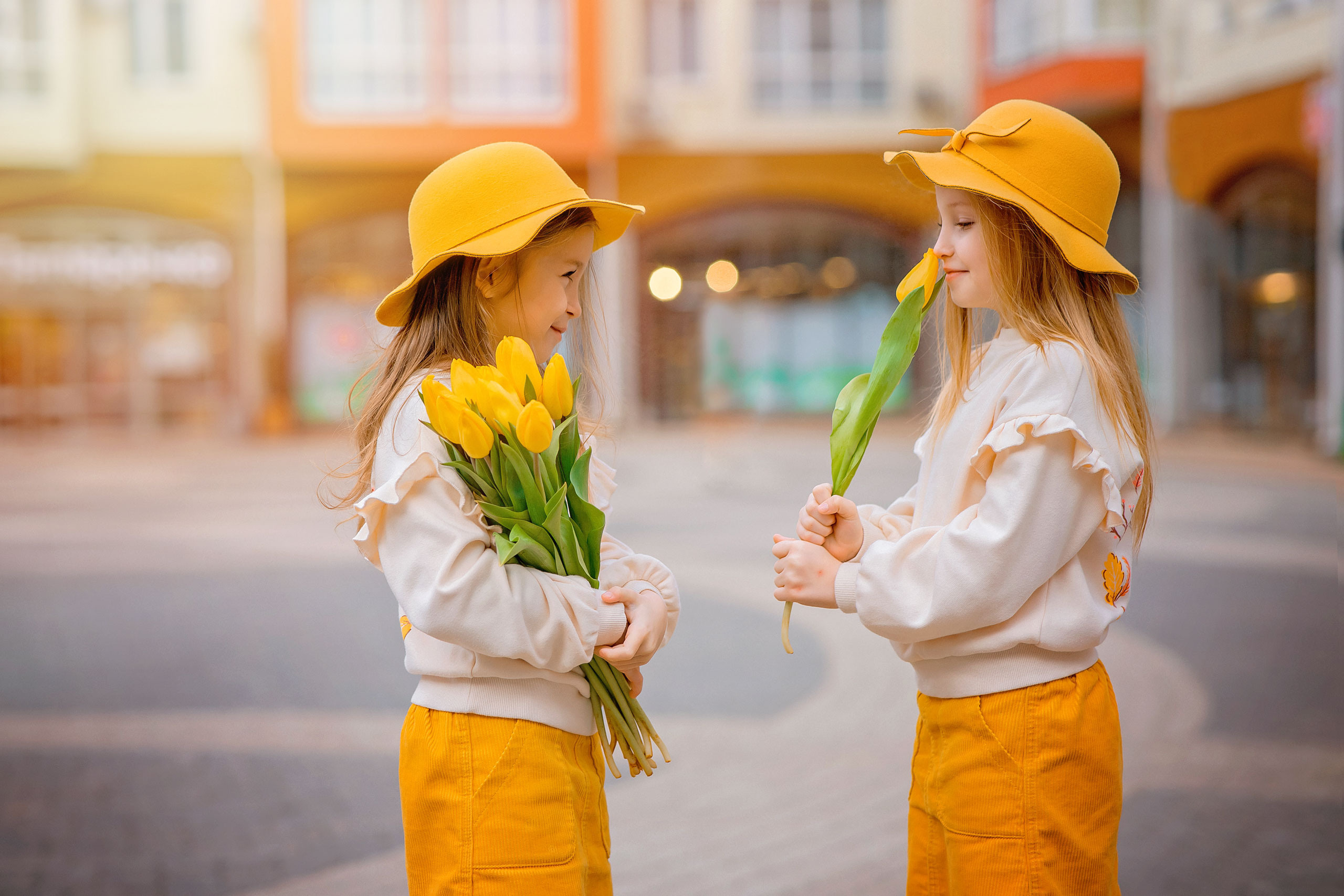 Двойняшки в Немецкой деревне. Фотограф в Египте, Хургаде, Луксоре, Сафаге. Фотограф по всему миру