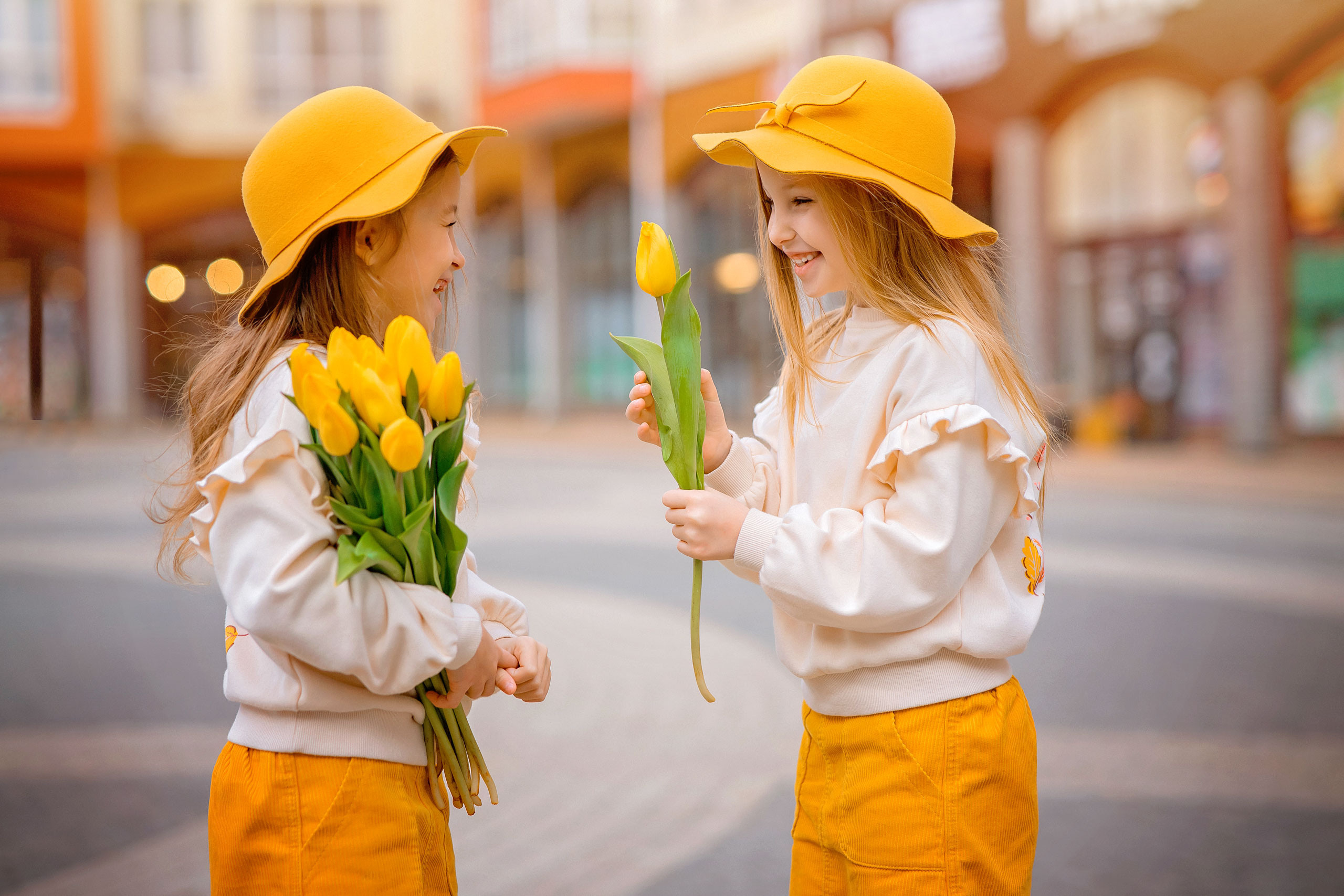 Двойняшки в Немецкой деревне. Фотограф в Египте, Хургаде, Луксоре, Сафаге. Фотограф по всему миру