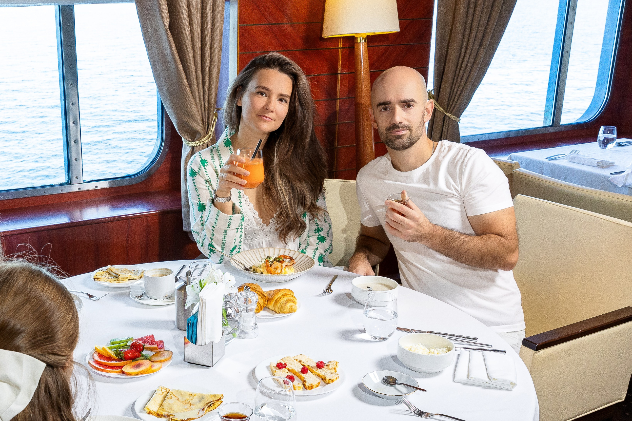 Фотосессии на судне. Фото департамент круизного лайнера Астория Гранде