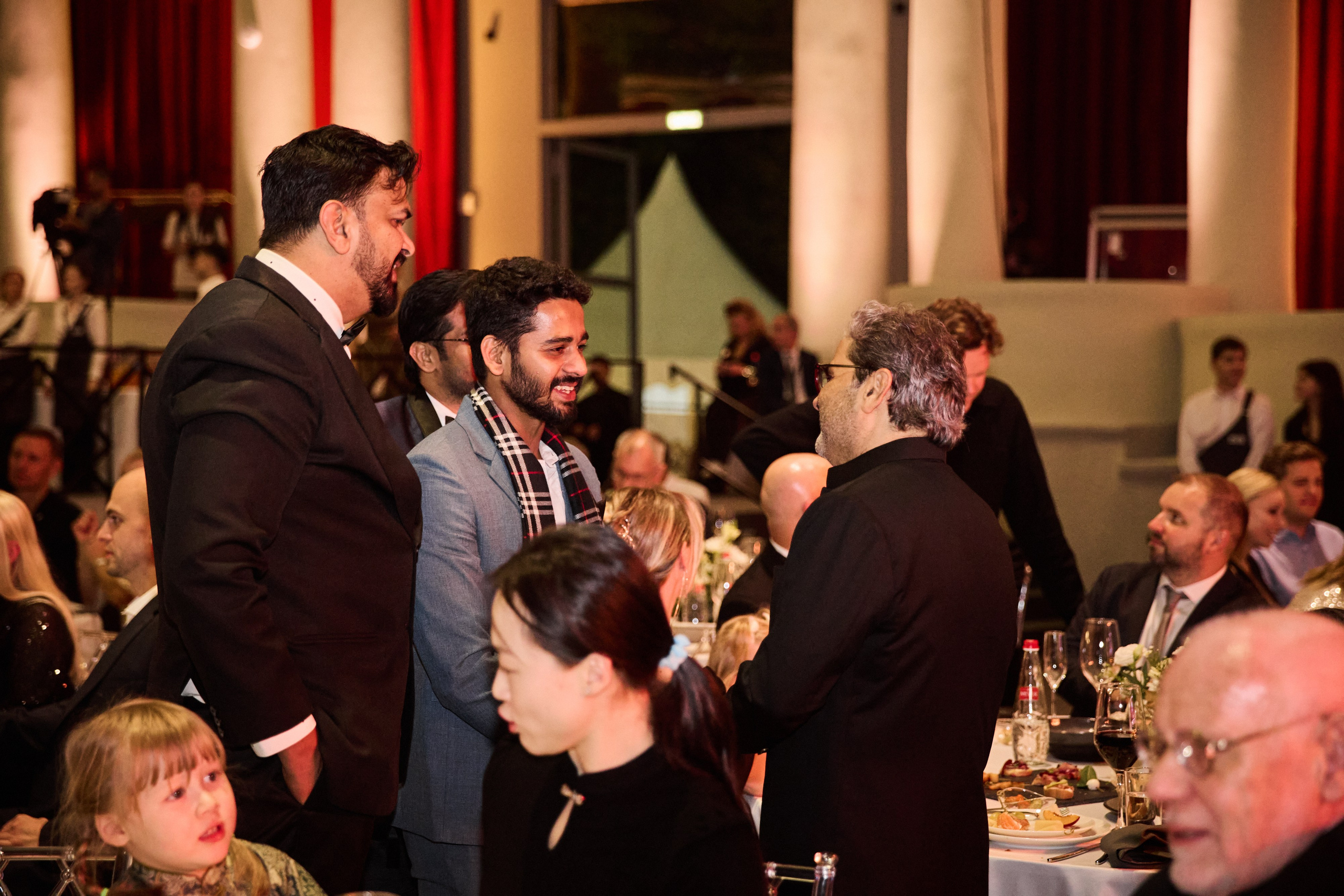 Фотосъемка репортажа кинофестиваля. Профессиональный фотограф в Сочи Виктория Джой. Обучение