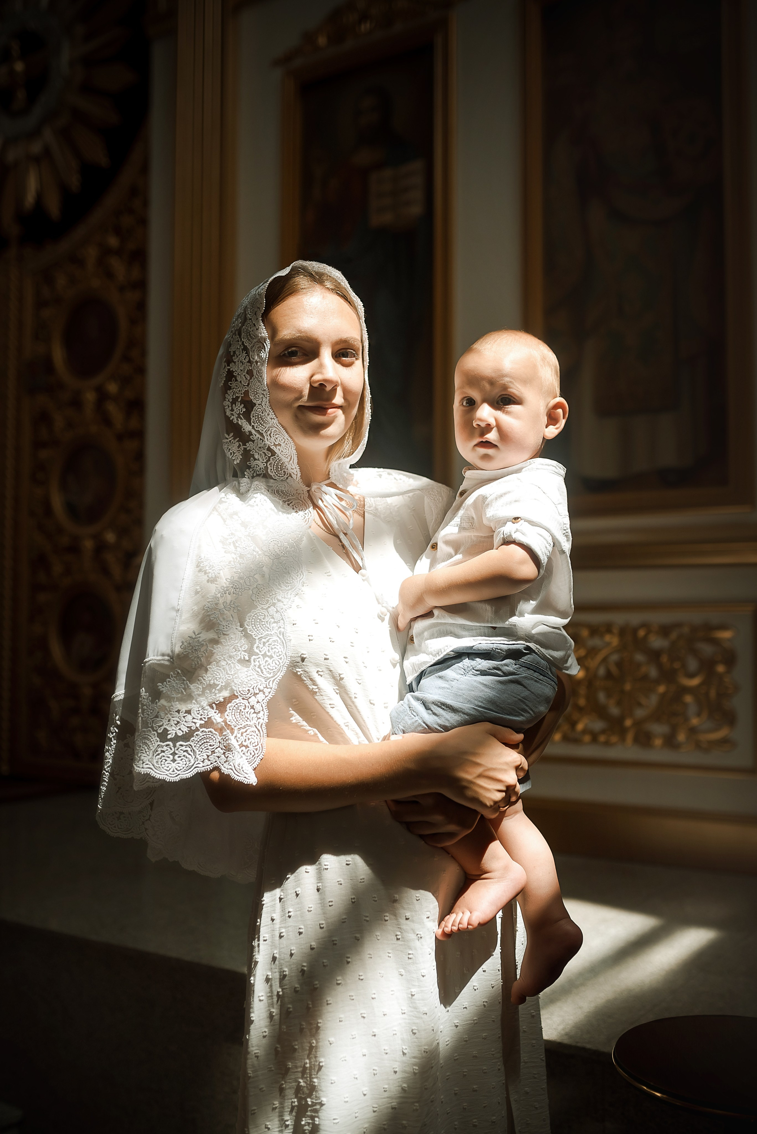 Крещение Дмитрияв Храме Иоанна Крондштатского. Семейный фотограф в Ростове-на-Дону Татьяна Литвинова