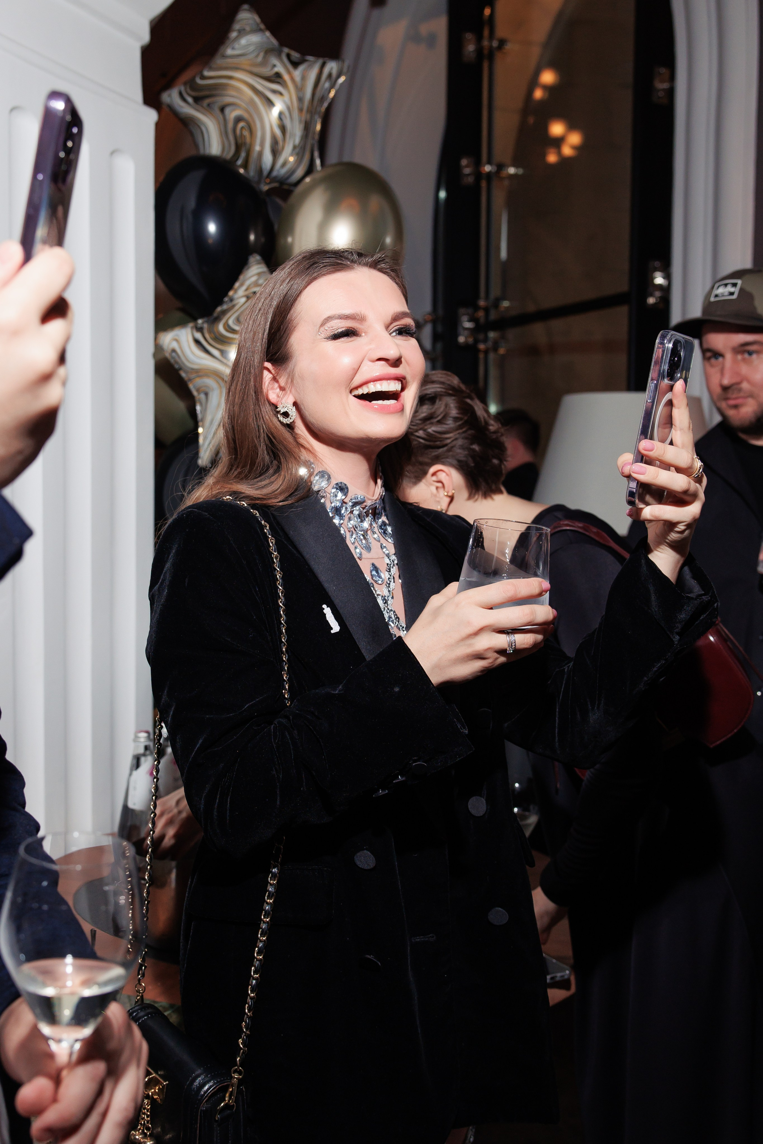 Маргарита — ты Бомба. Светский фотограф — Анисина Ирина