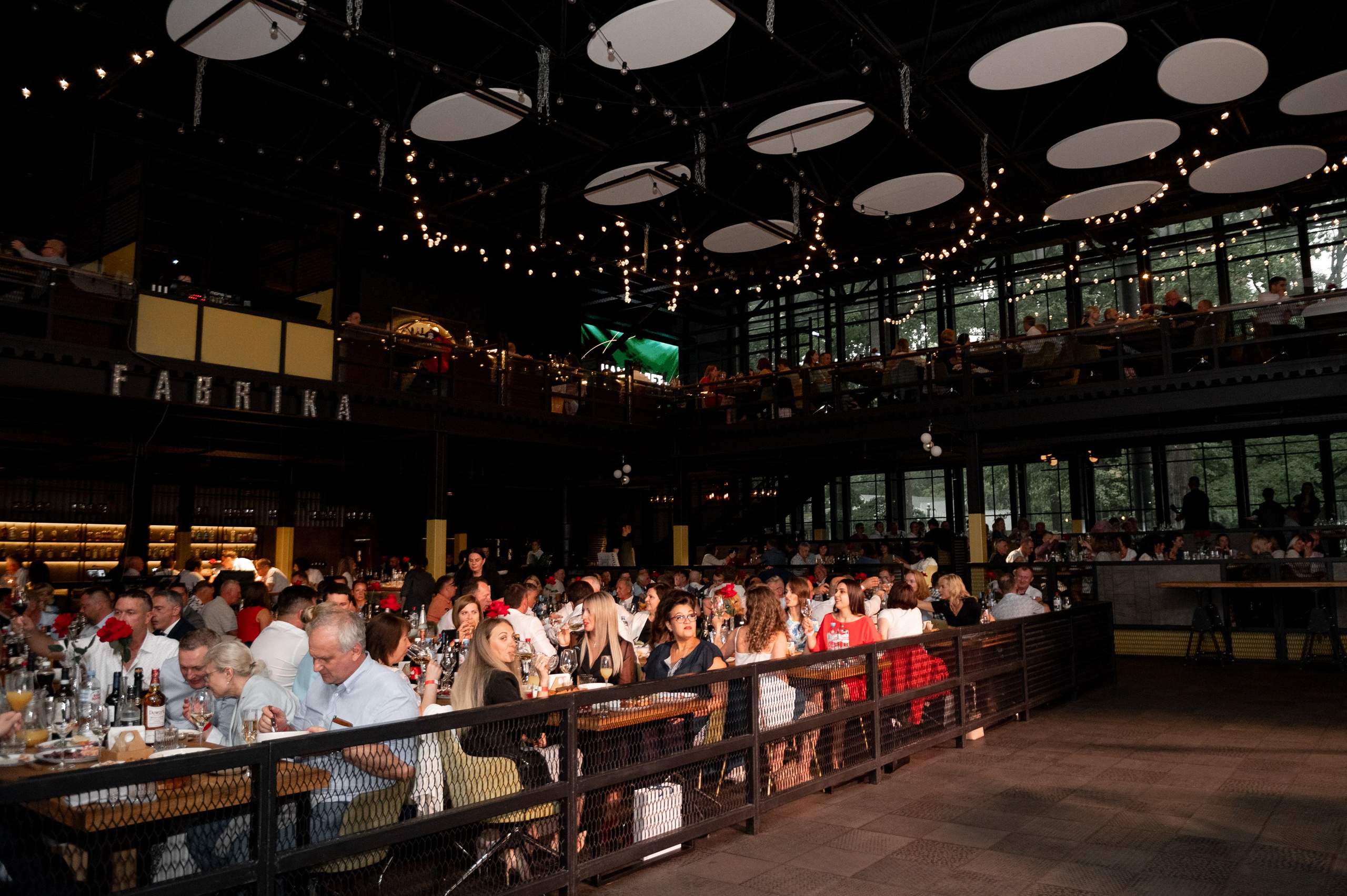 20 лет Дятьково мебель. Свадебный, семейный и репортажный фотограф. Брянск. Эльвира Голенкова