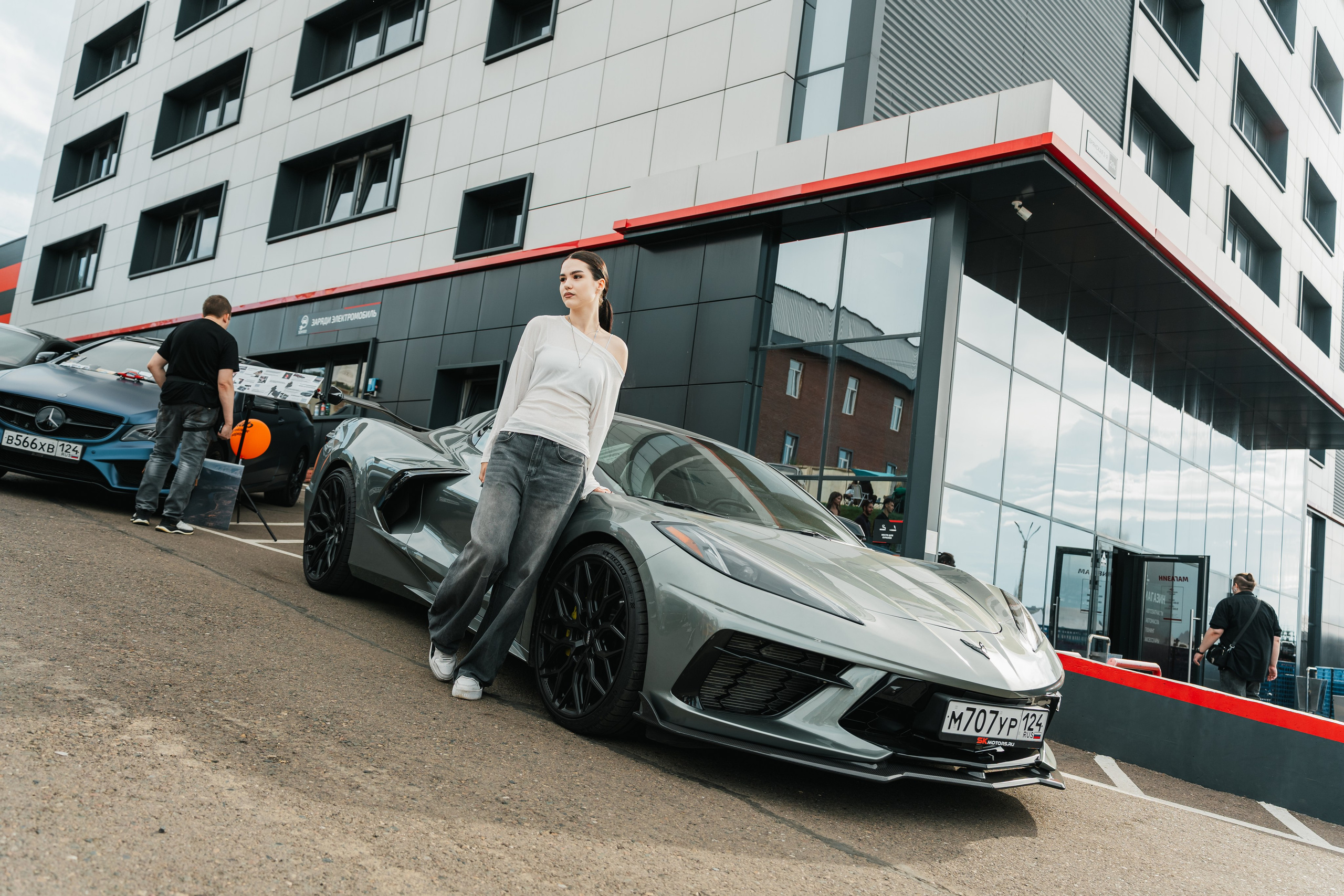 Авто-фест Iskra x Forward Auto. Репортажный фотограф Красноярск