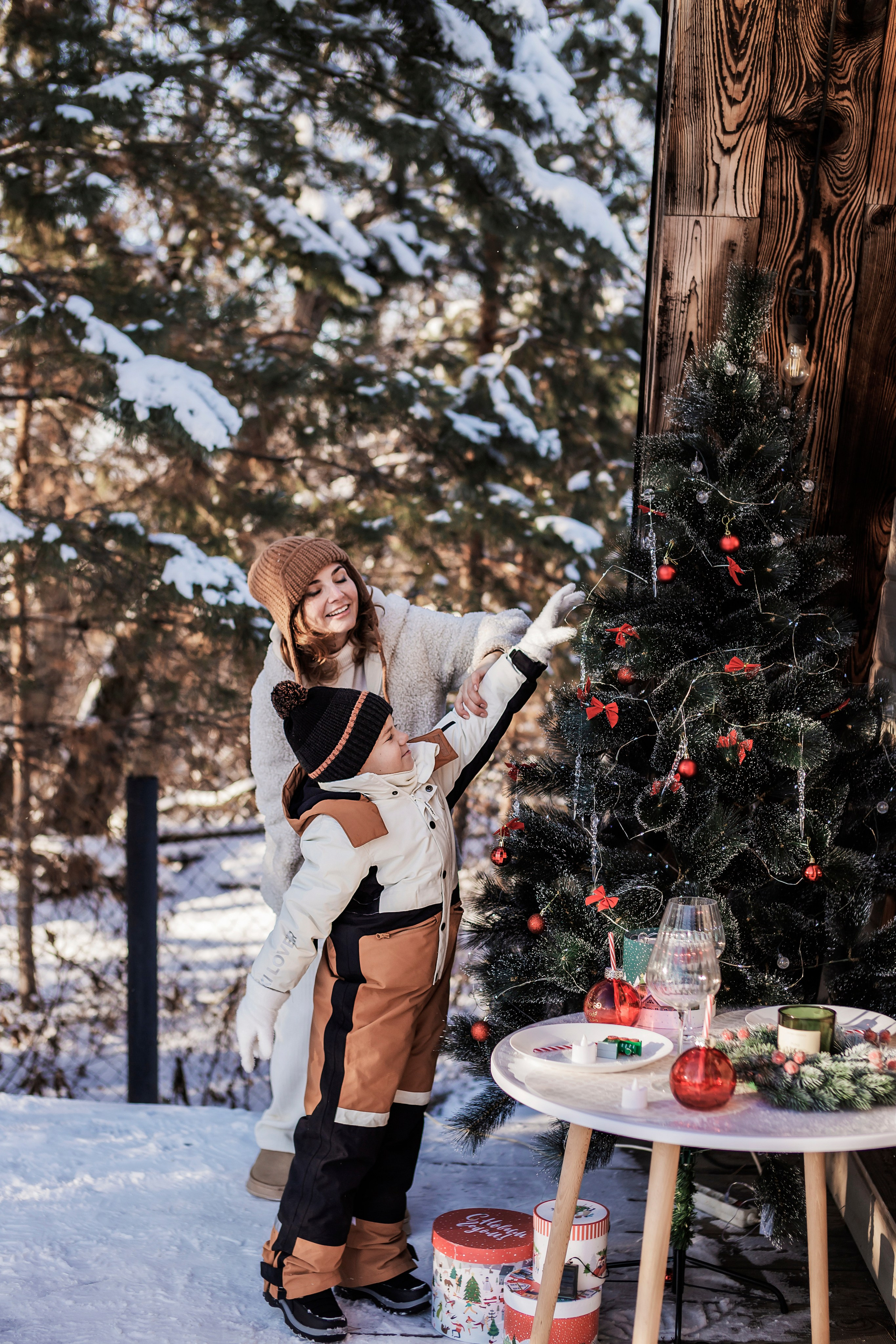 Фотопроект в доме в лесу. Семейный фотограф в Саратове