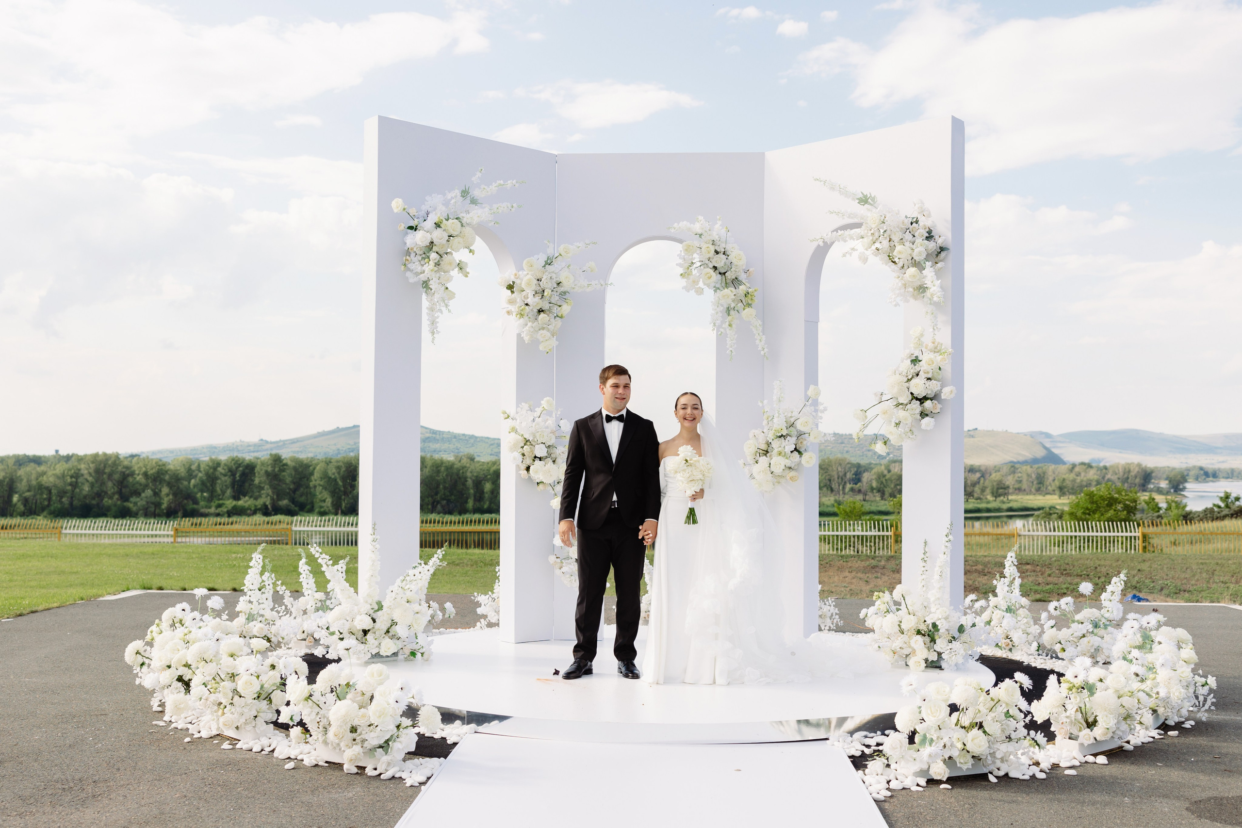 Красивая свадьба в классическом стиле. Организатор Романова Любовь