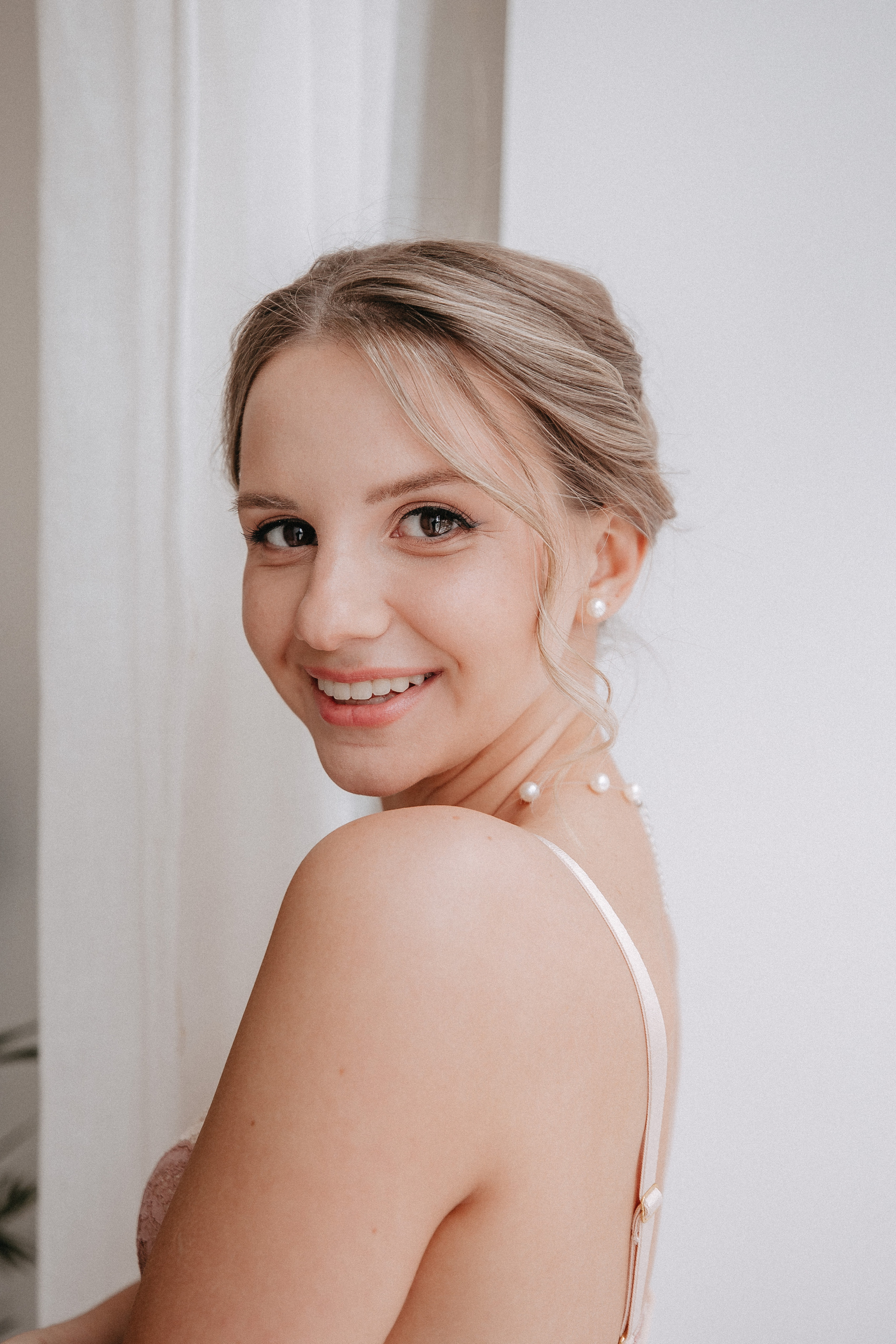 Андрей и Александра. Фотограф Аделина Raw