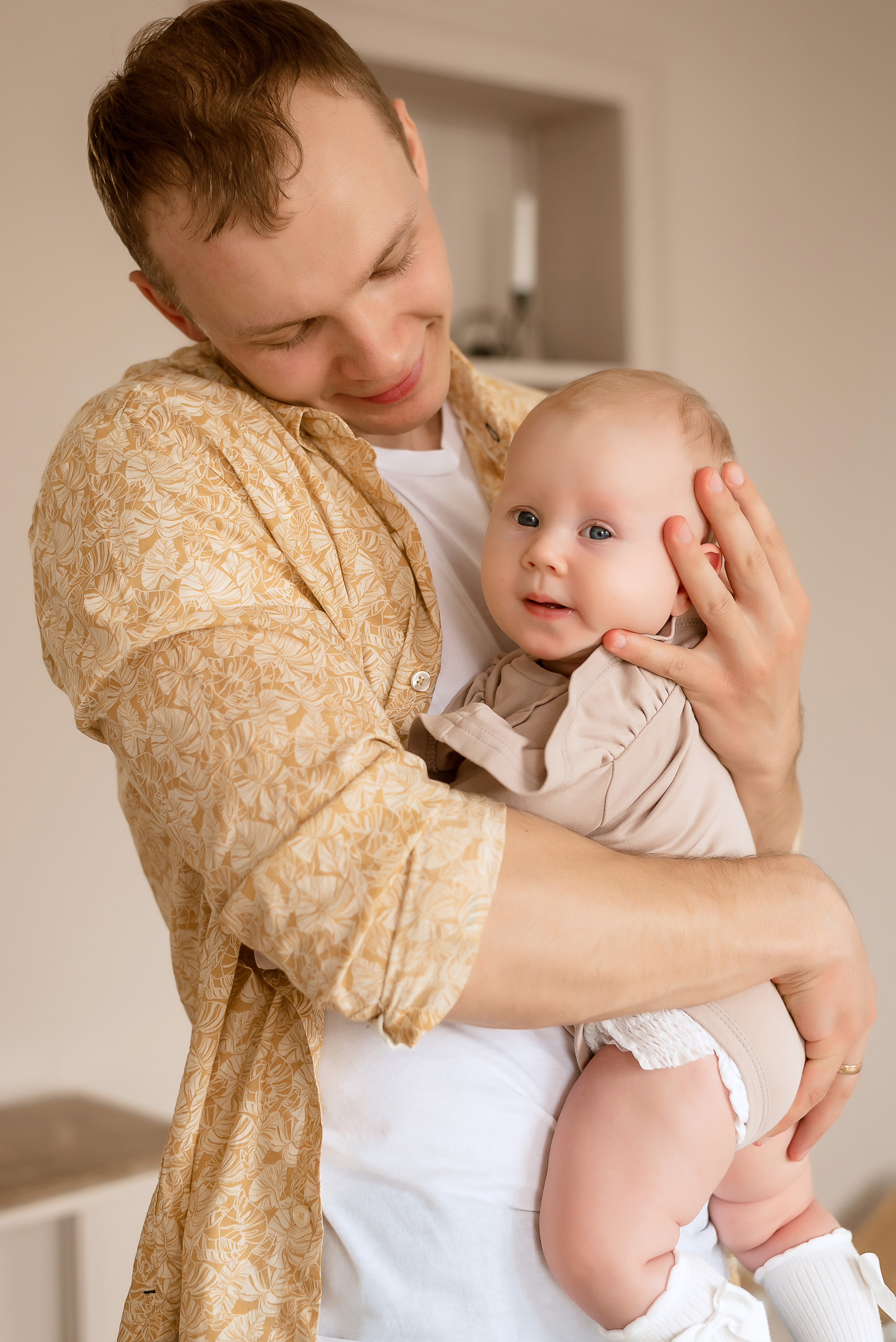 Катя и Паша с дочкой Машенькой. Фотограф в Екатеринбурге Юлия Бондарева