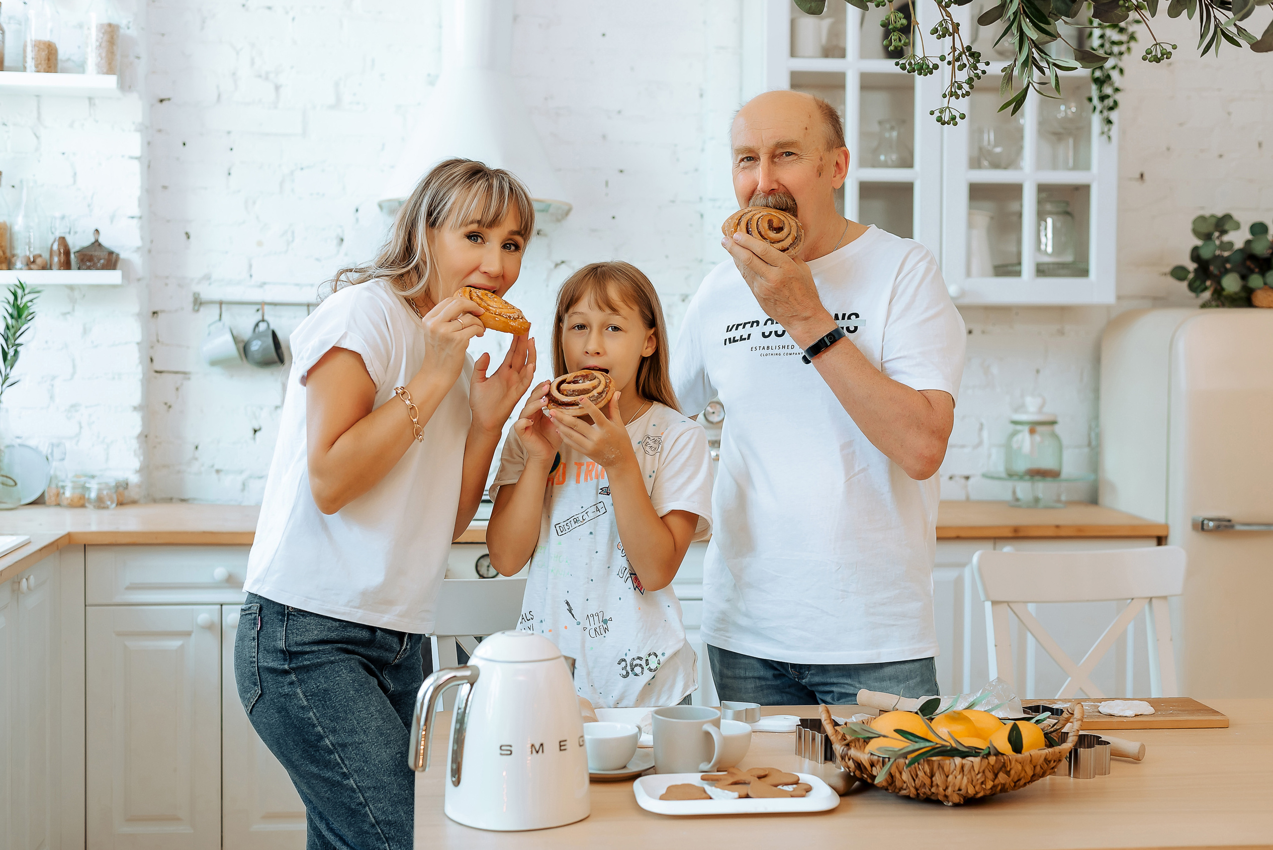 Наталья с папой и дочкой Машей. Фотограф в Екатеринбурге Юлия Бондарева