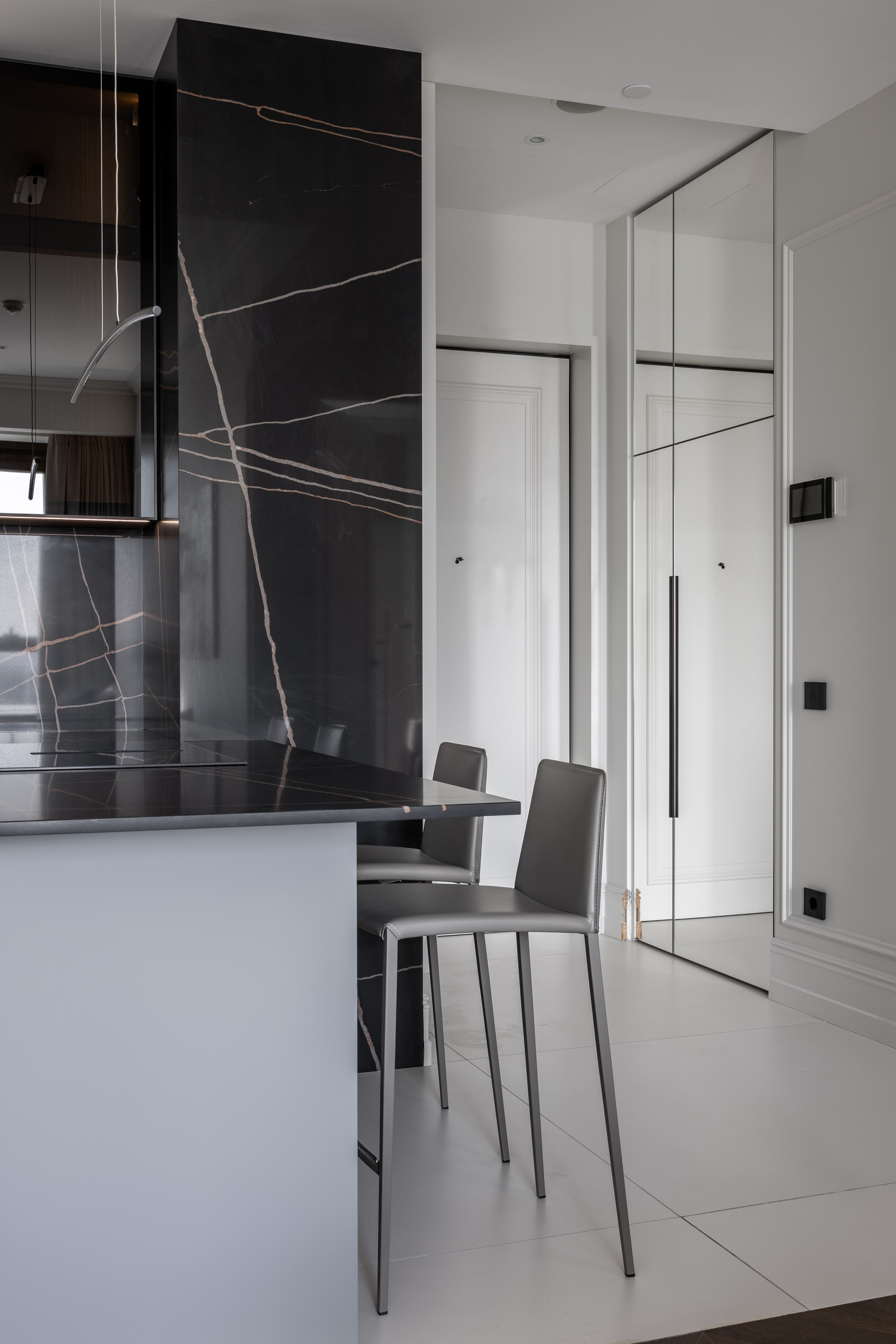 Дизайнерские апартаменты в ЖК «Поклонная 9». Veselinskiy| Интерьерный фотограф | Москва