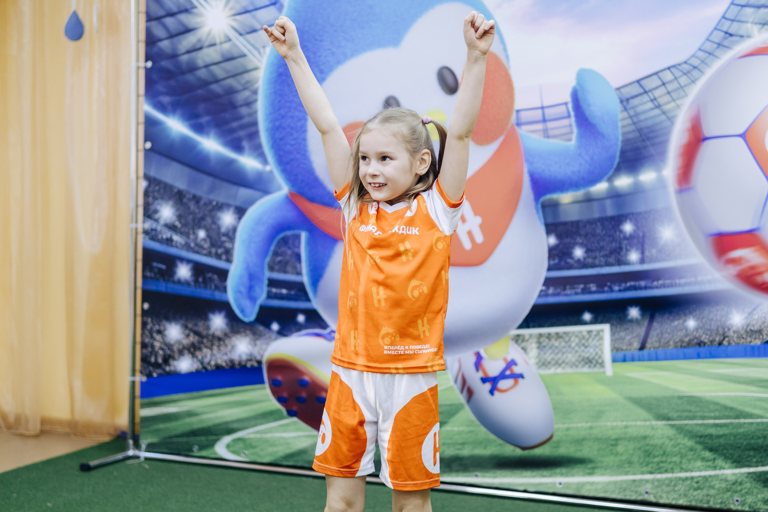 Фотосессия с кубком в детских садах г. Магнитогорска. Денис Прохоров Фотограф в г. Магнитогорск