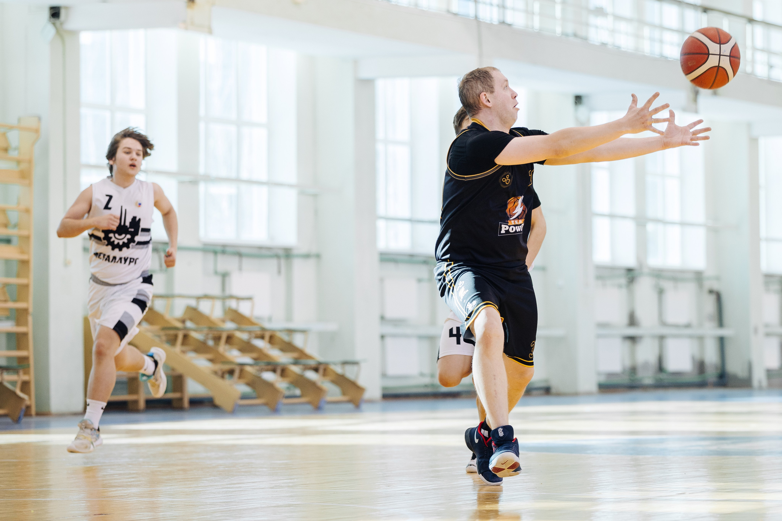 Любительский Чемпионат Магнитогорска по баскетболу // 09.02.25. Денис Прохоров Фотограф в г. Магнитогорск