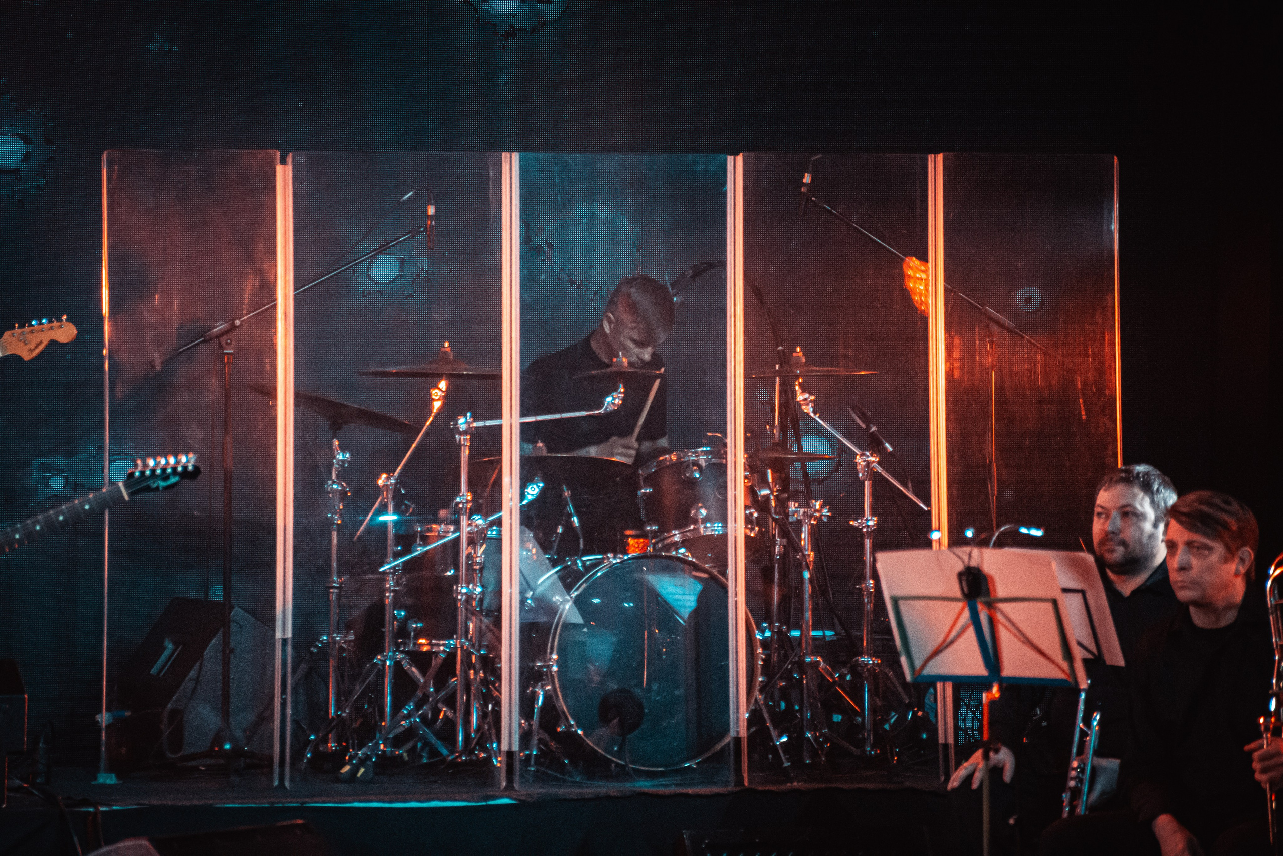 Сергей Бобунец с оркестром, Гранд холл Сибирь, 18.03.2026. Фотограф Регина Крикунова г. Красноярск