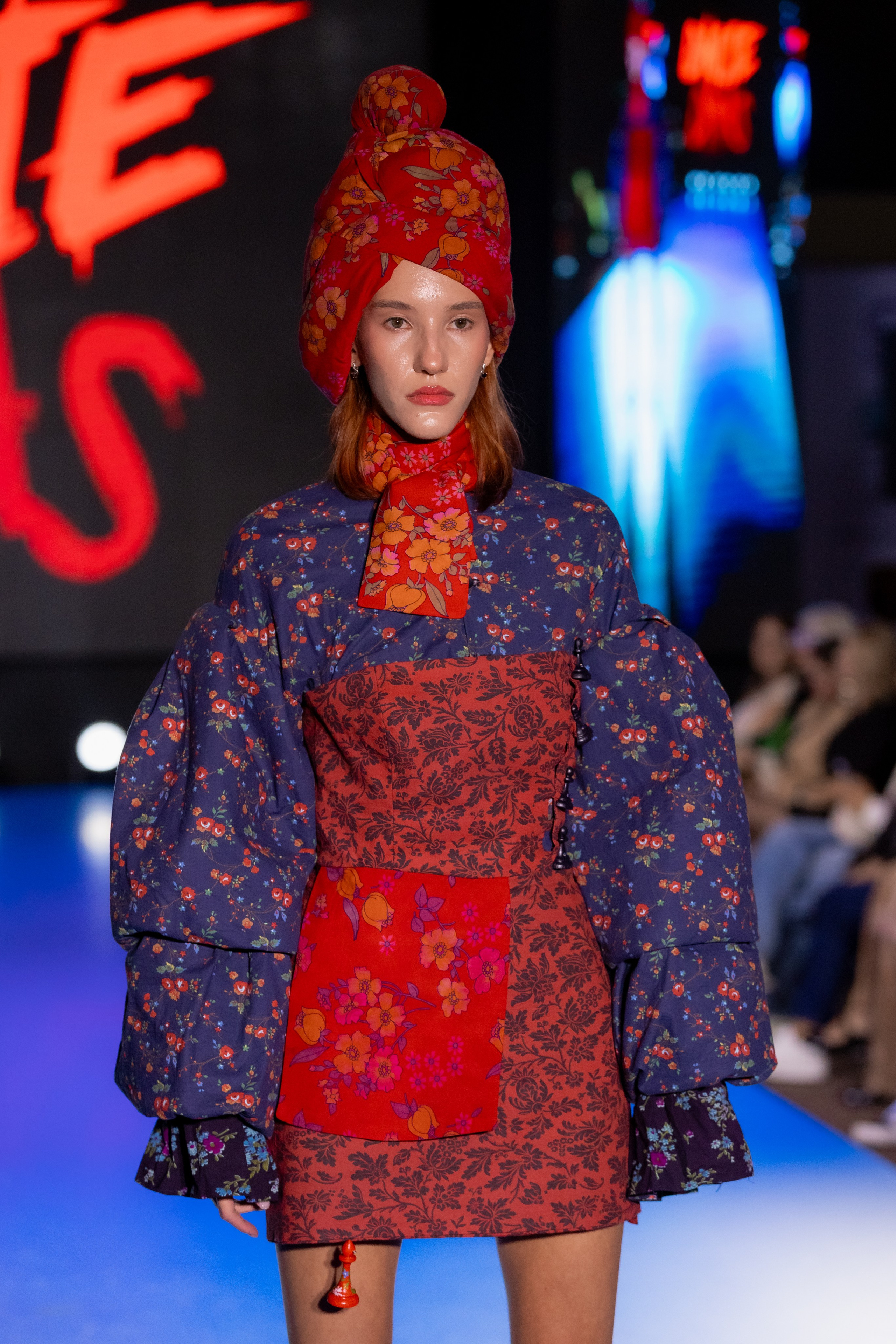 Подиум Volga Fashion Show 2025 в Ростове-на-Дону. Фотограф в Ростов-на-Дону Виктория Савчук