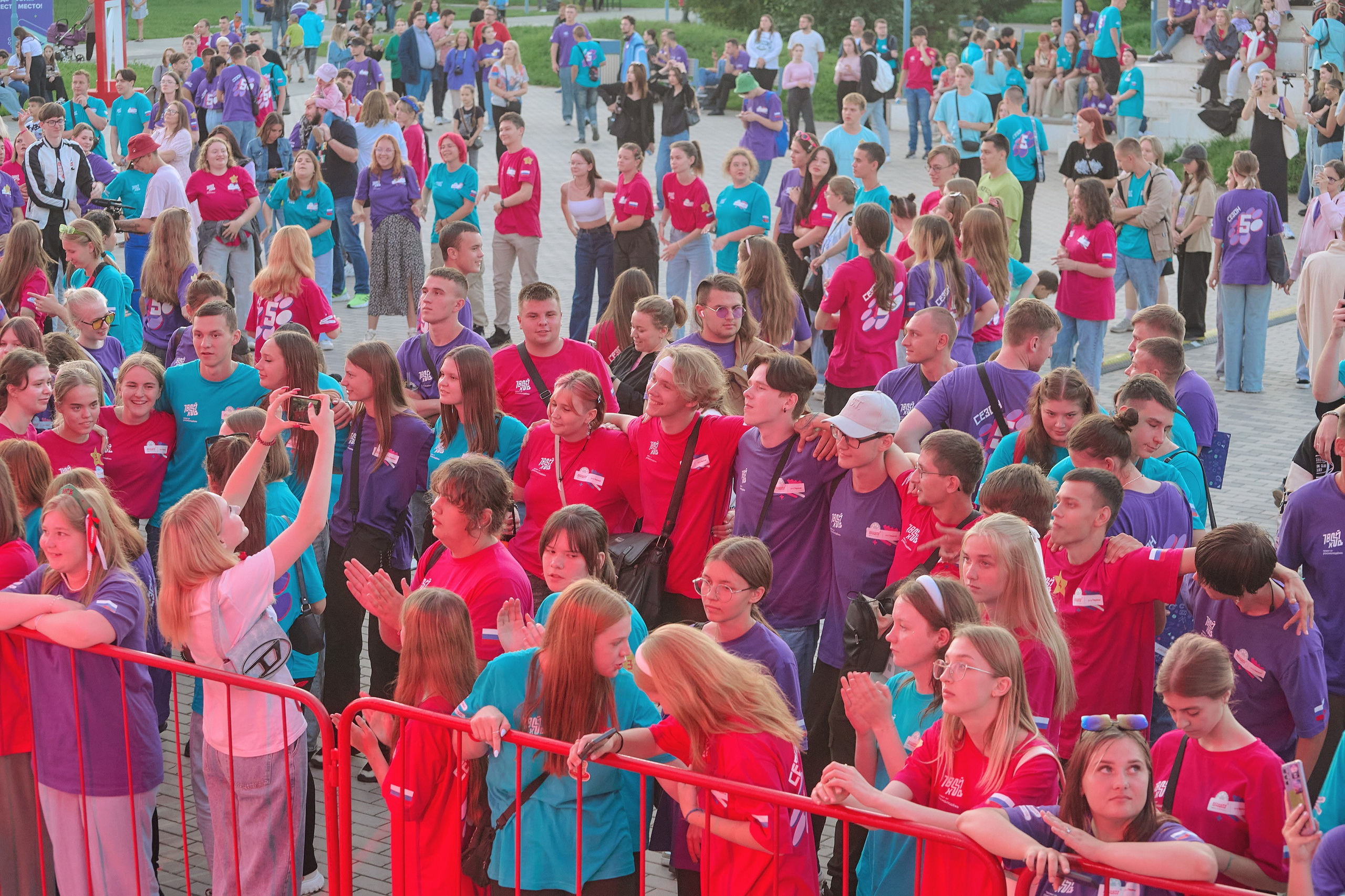 Большая перемена. Фотограф Яковлев Роман — Красноярск