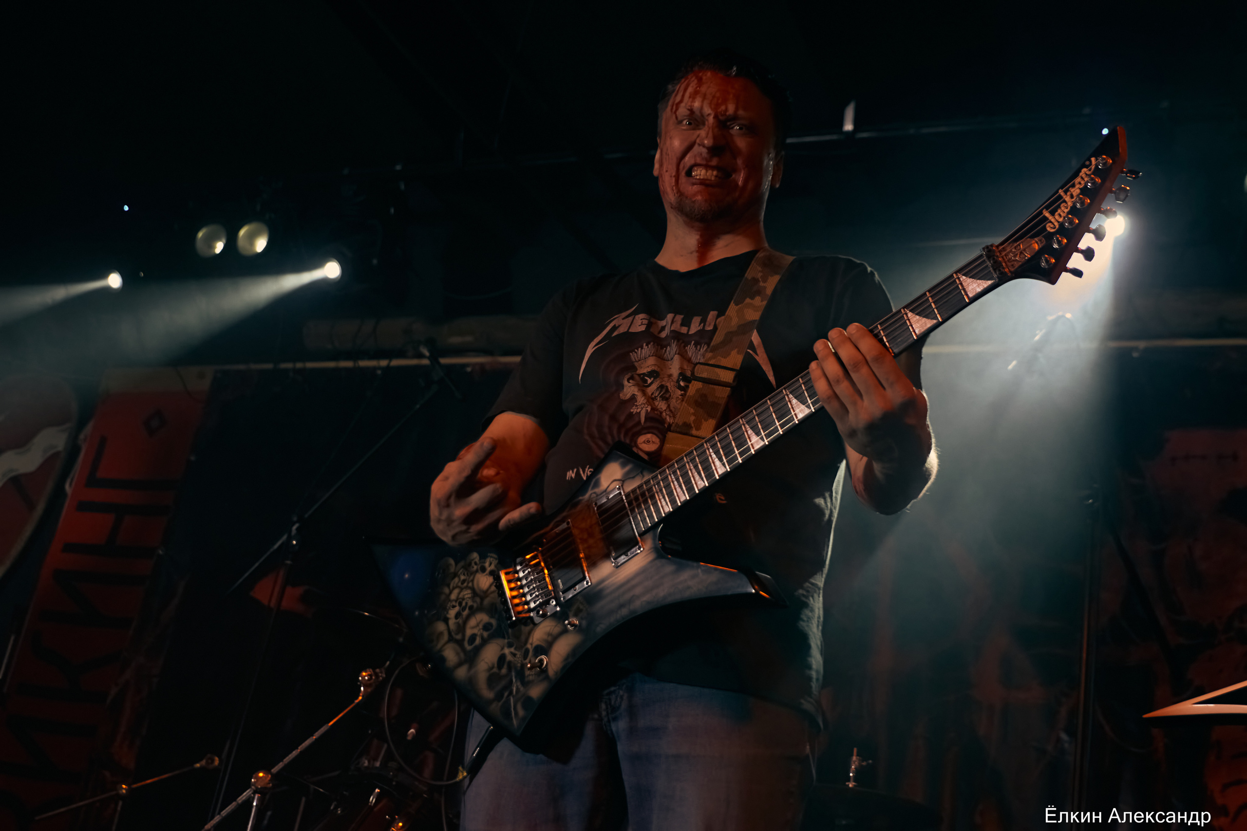 Концертный фотограф Омск Рок музыка. Ёлкин Александр Фотограф