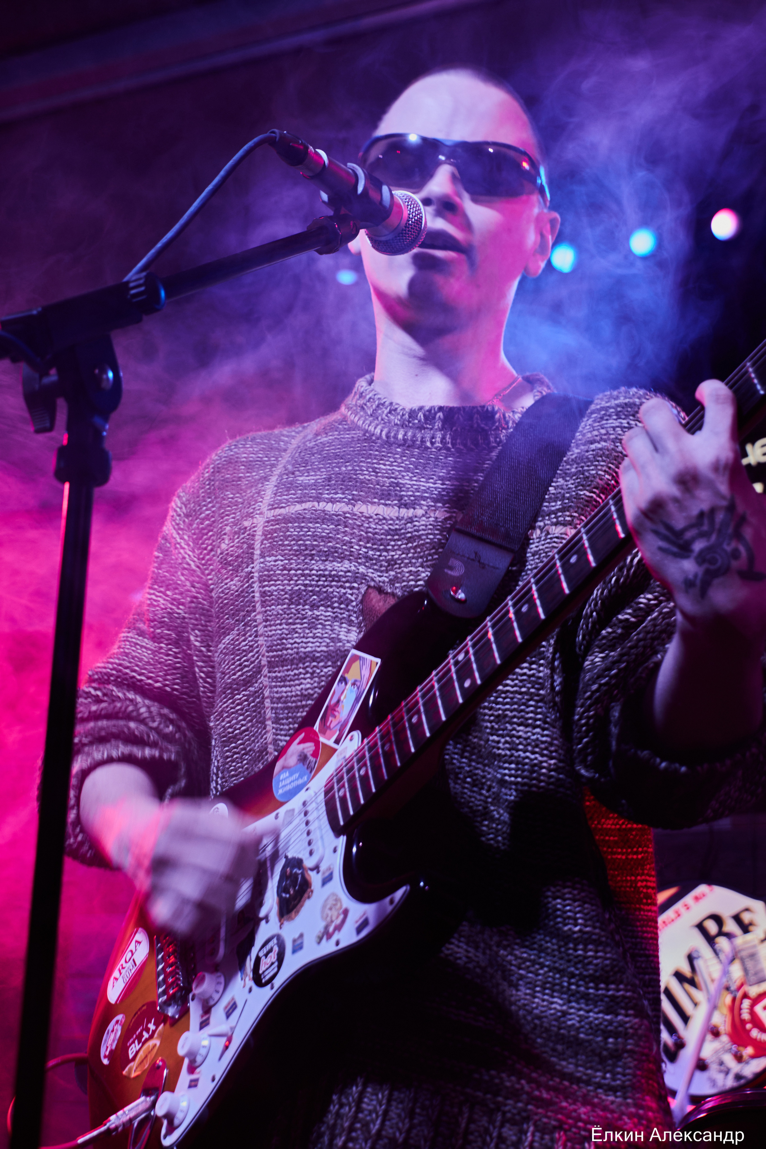 Концертный фотограф Омск Рок музыка. Ёлкин Александр Фотограф