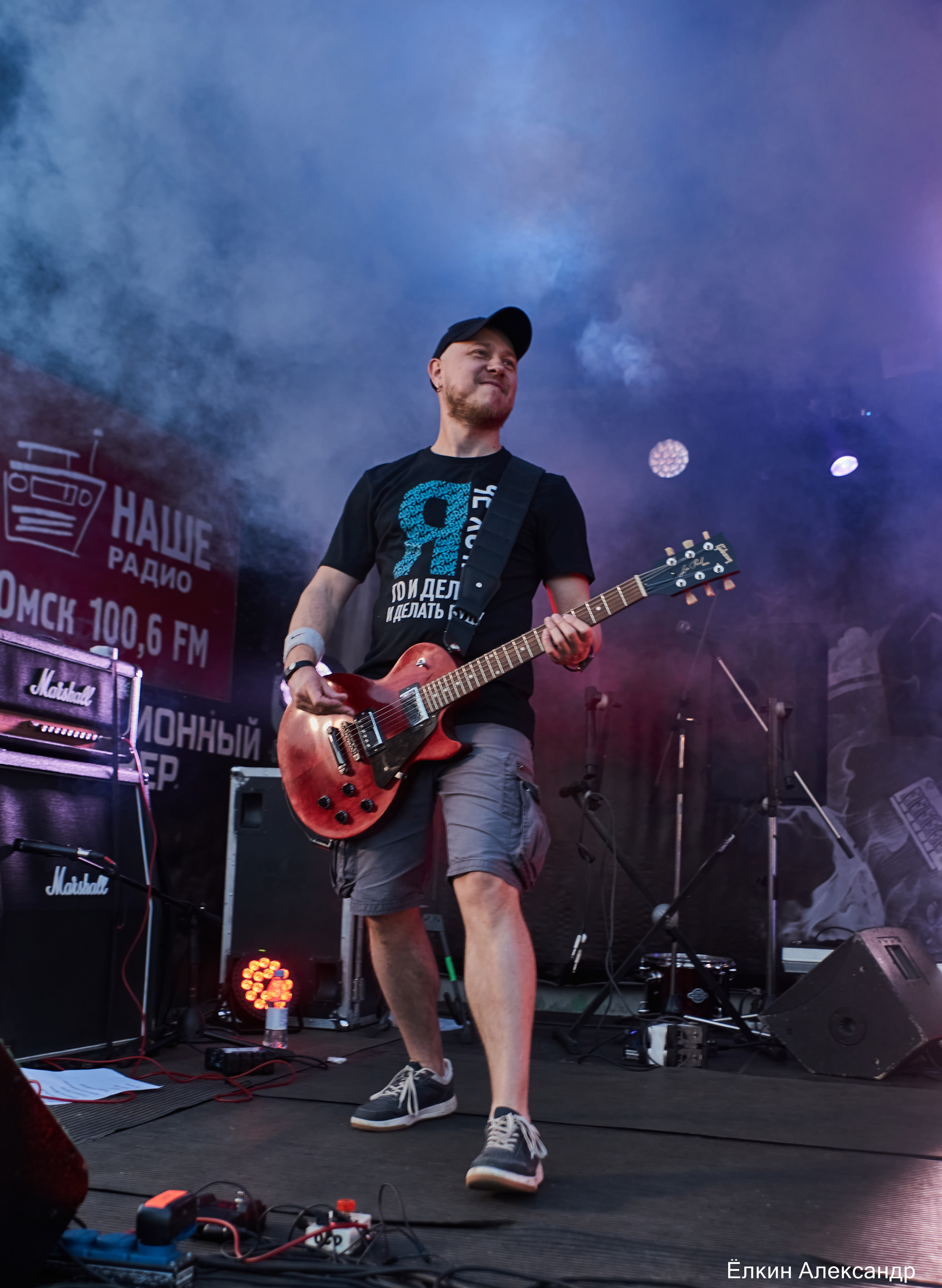 Концертный фотограф Омск Рок музыка. Ёлкин Александр Фотограф