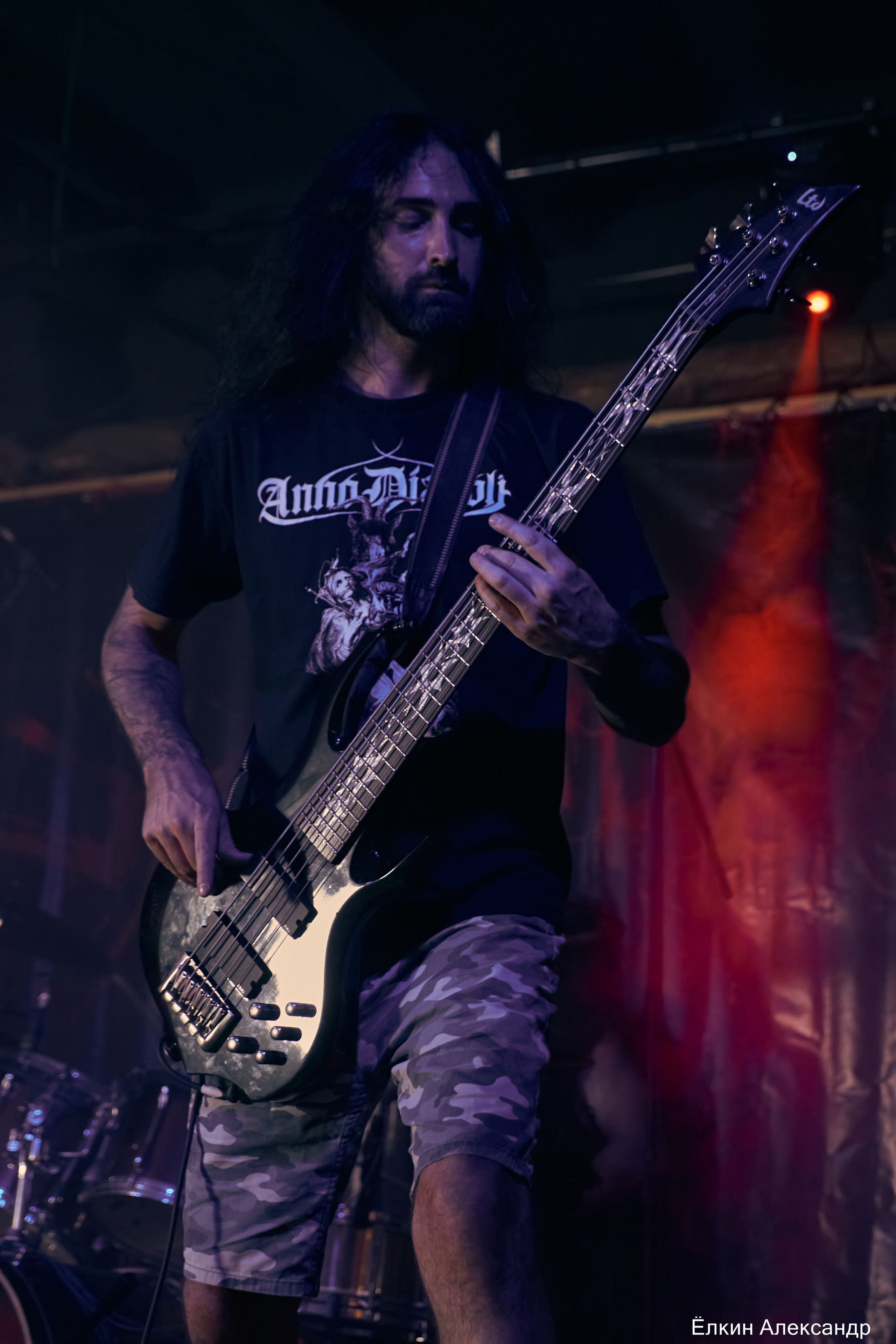 Концертный фотограф Омск Рок музыка. Ёлкин Александр Фотограф