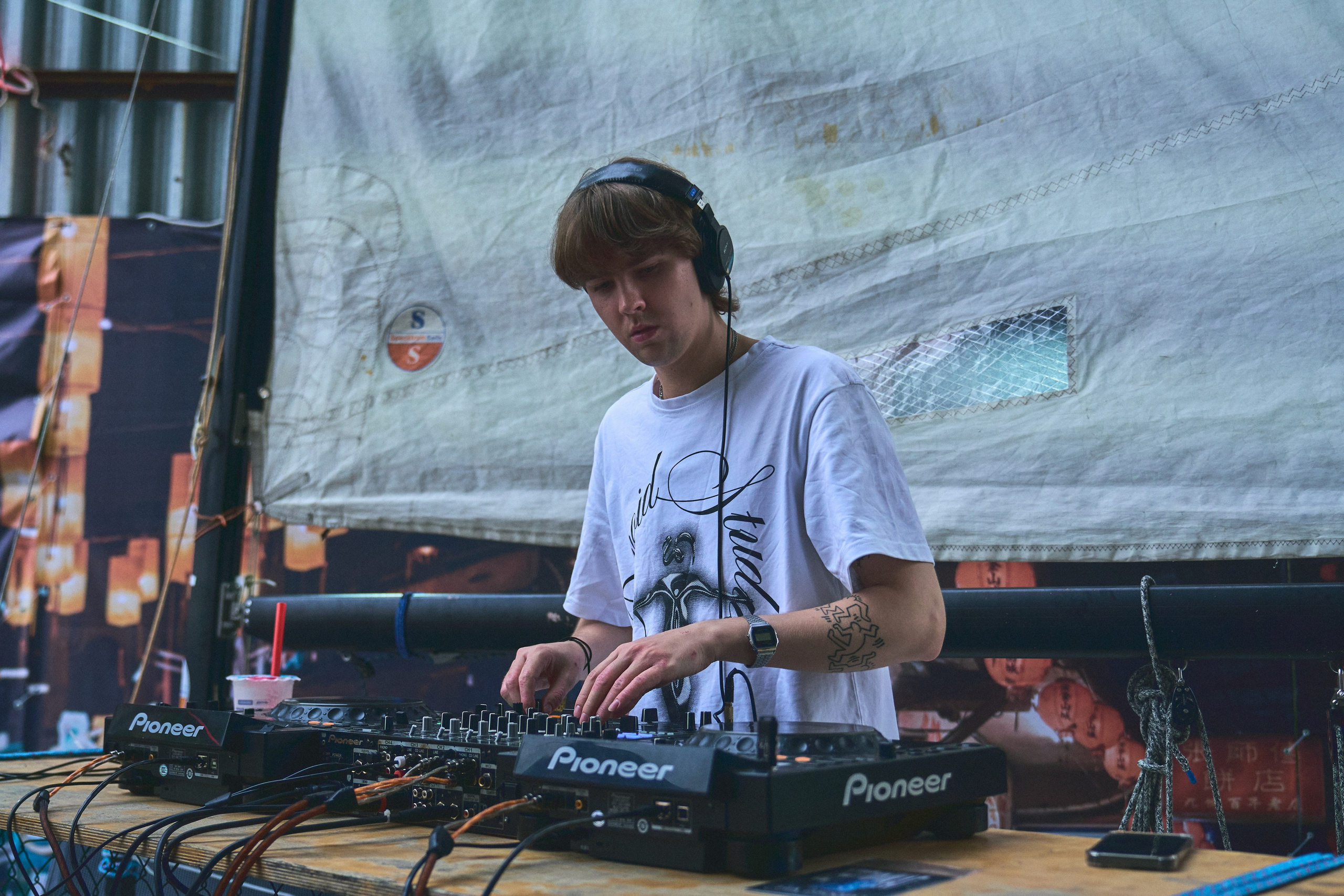 Asian Night Market. Фотограф во Владивостоке