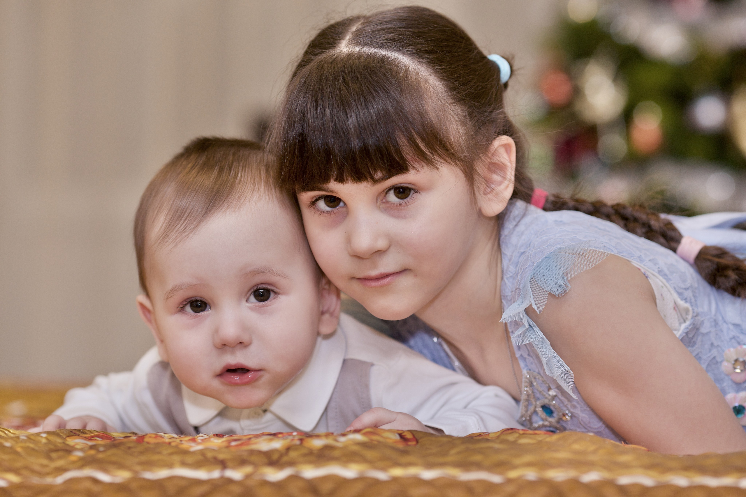 Юля Сергей Настя Олег и Серёжка ч.1. Школьные выпускные альбомы в Москве Марина Николаева