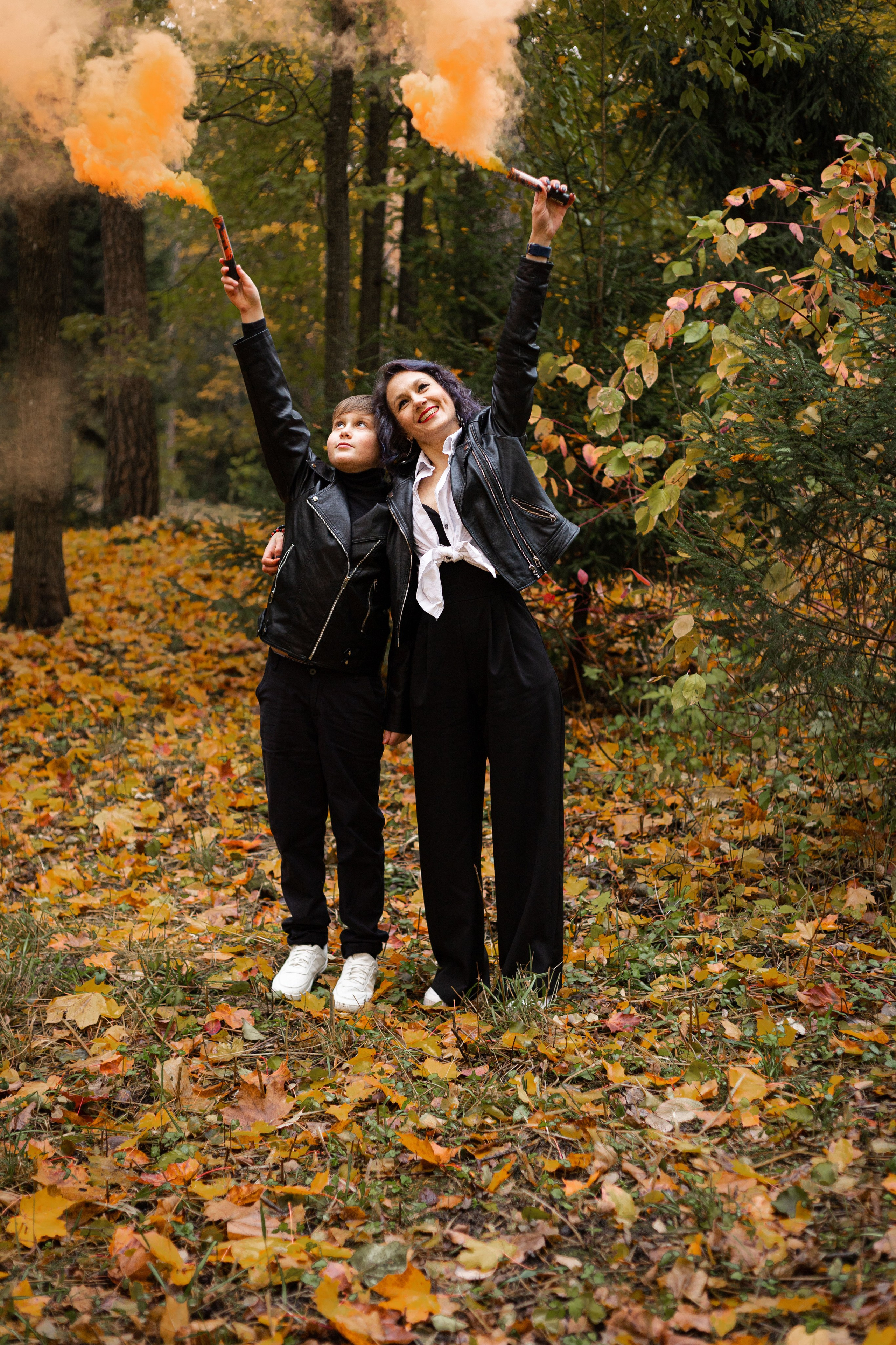 Катя и Вася. Фотосессия на Хэллоуин в парке. Семейный и детский фотограф в Санкт-Петербурге Павлова Елена