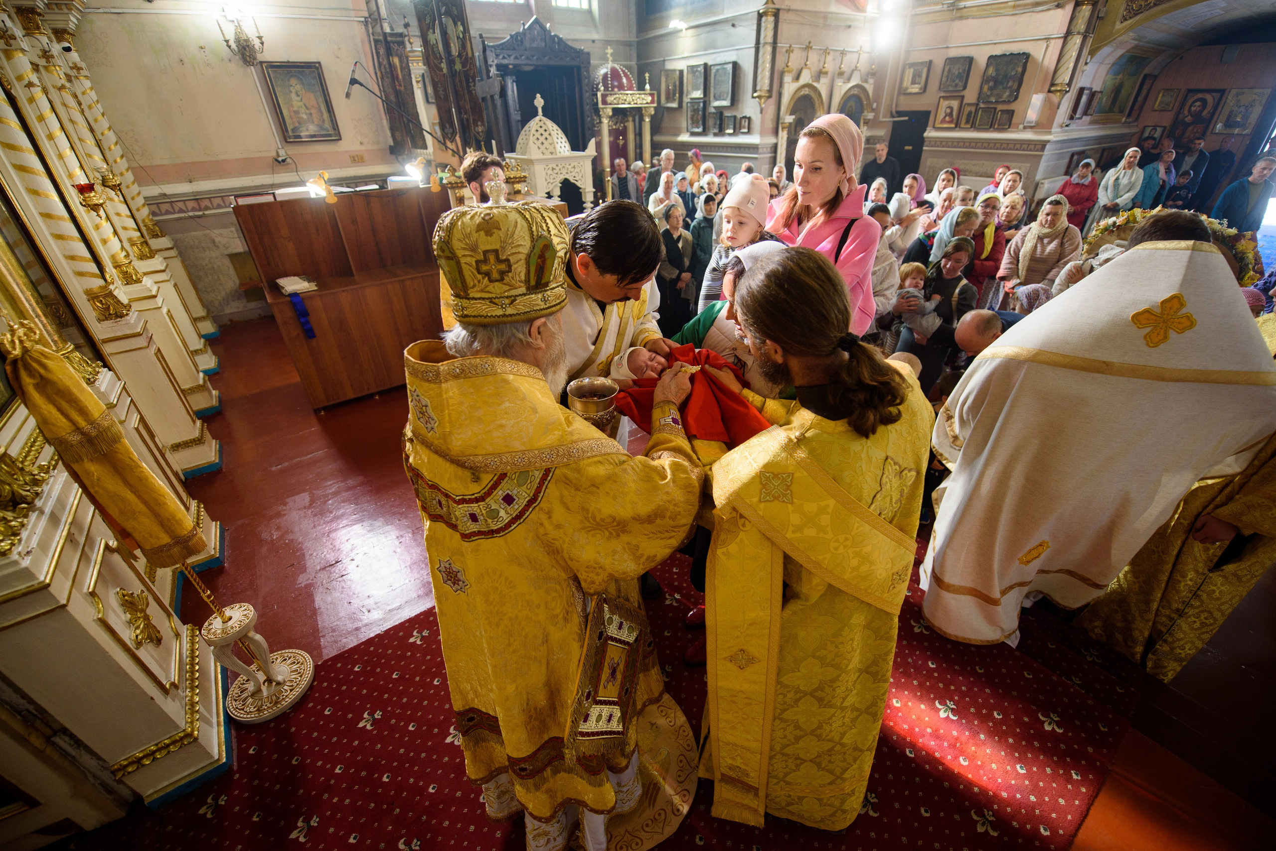 Воскресная литургия 29.10.2023. Семейный и свадебный фотограф в Феодосии и Коктебеле