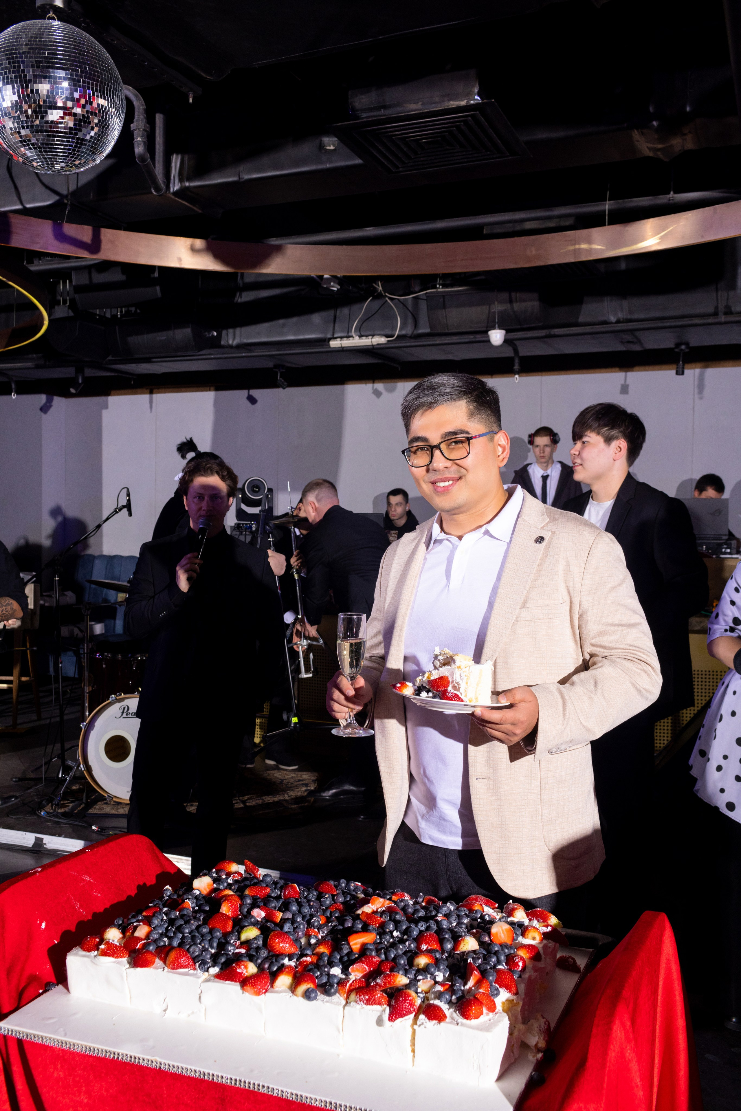 New Year Freedom Event. Кристина Шнайдер репортажный фотограф Алматы