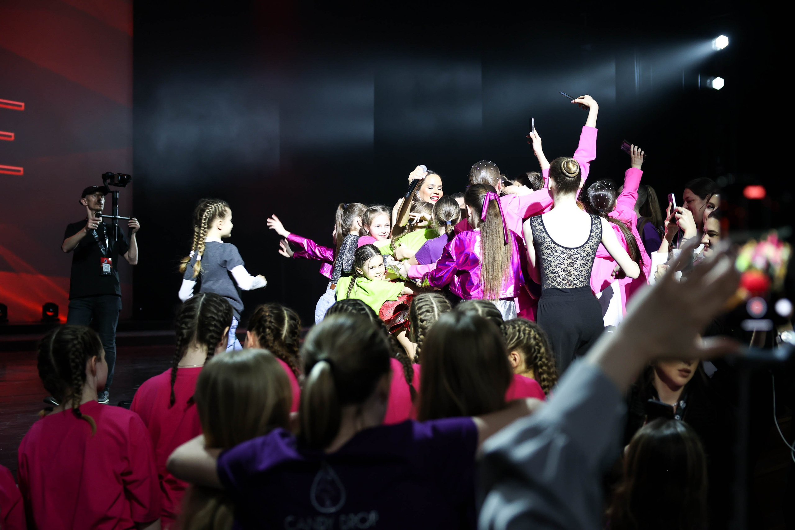 КРЕМЛЕВСКИЙ ДВОРЕЦ. НАГРОЖДЕНИЕ НОВЫЕ ИМЕНА. Свадебный, репортажный, фотограф Москва и Московская область