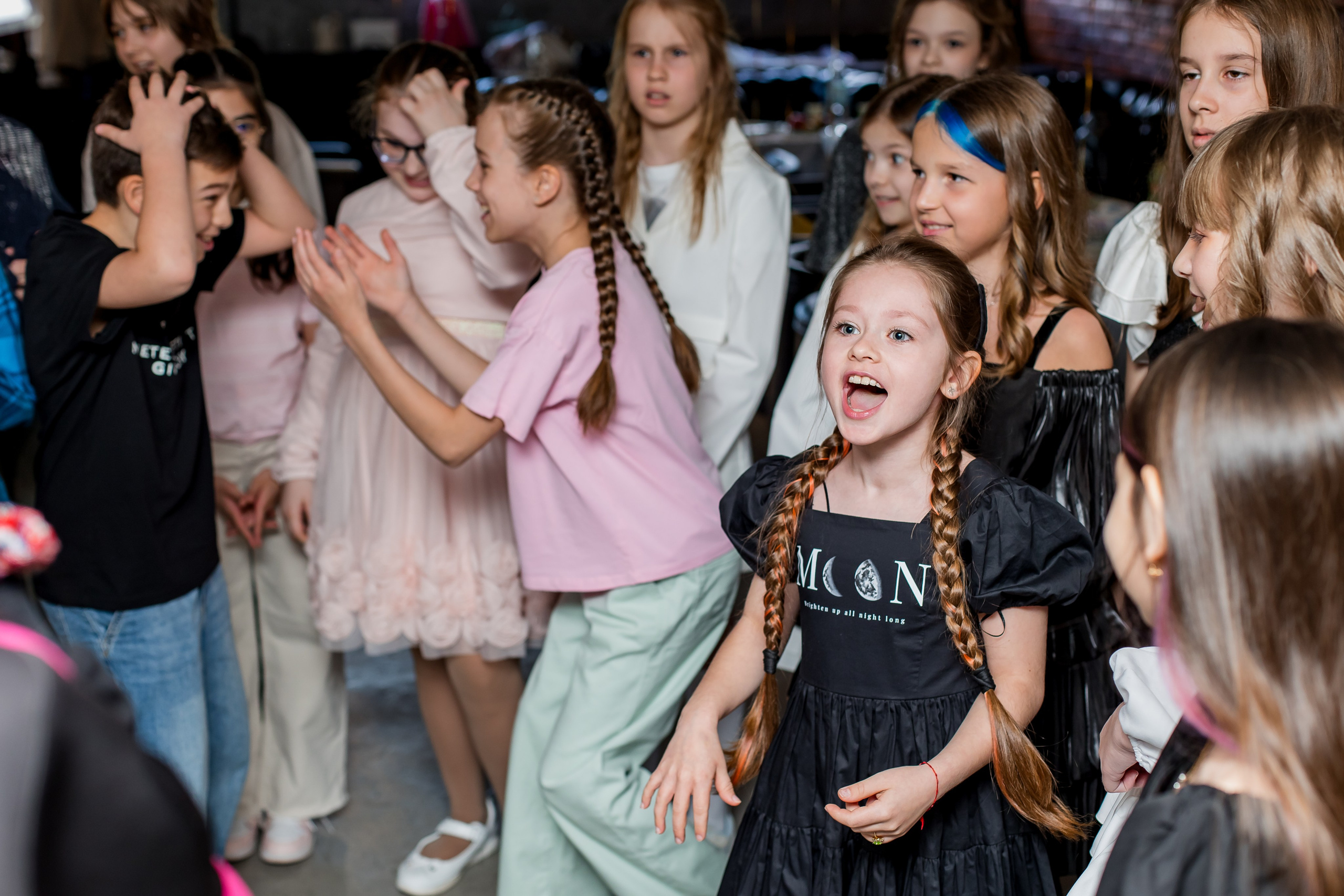 Выпускной 4 класс. Фотограф в Москве Авдеева Мария