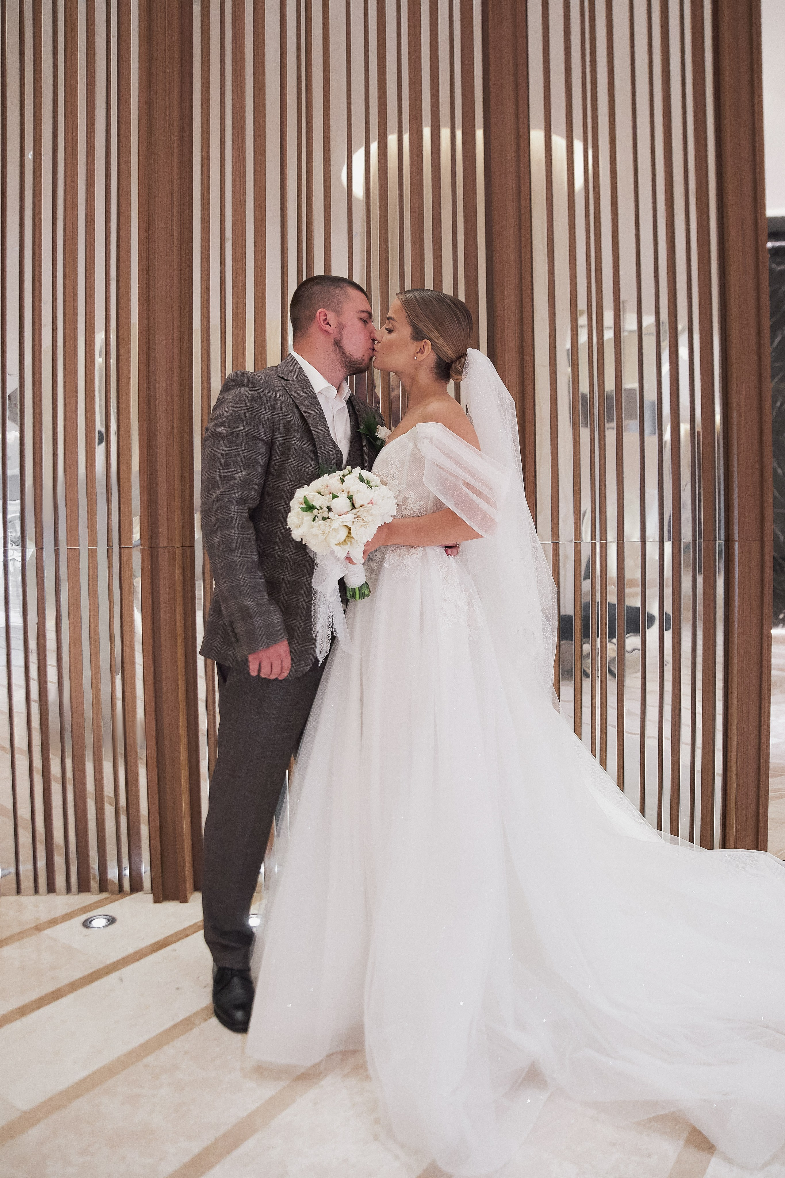 Свадебная фотосессия в Hyatt Regency Moscow