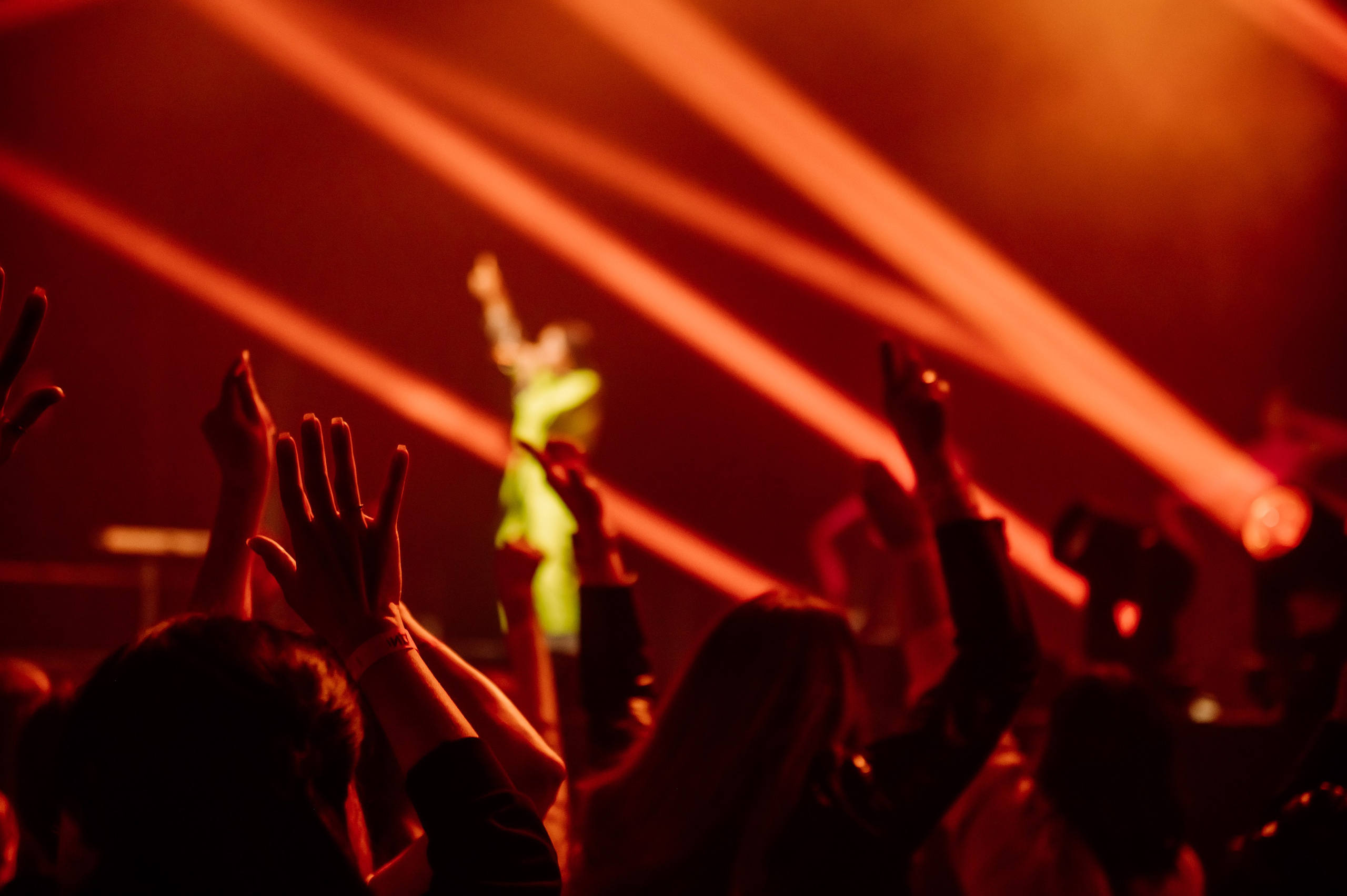 Дискач 90-х в Кемерово, СРК Арена. Детский фотограф, семейный фотограф и репортажи в Кемерово