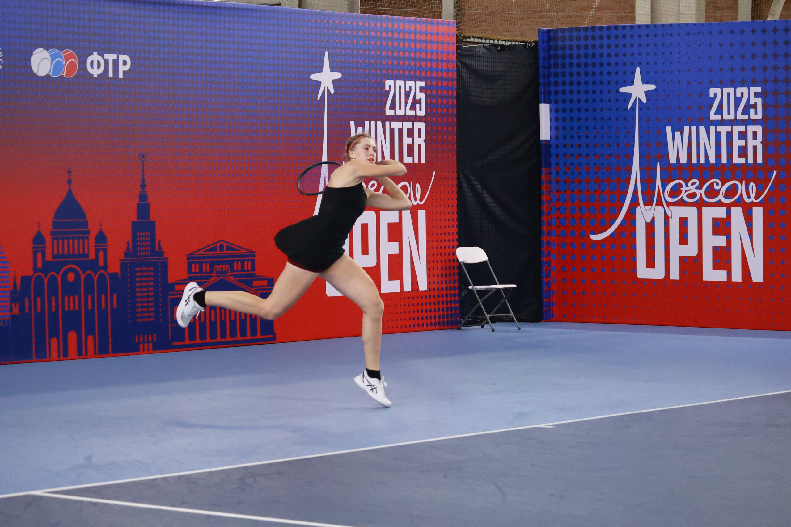 Открытый зимний кубок по теннису Winter Moscow Open 2025. Репортажный фотограф, спортивный фотограф в Москве и области