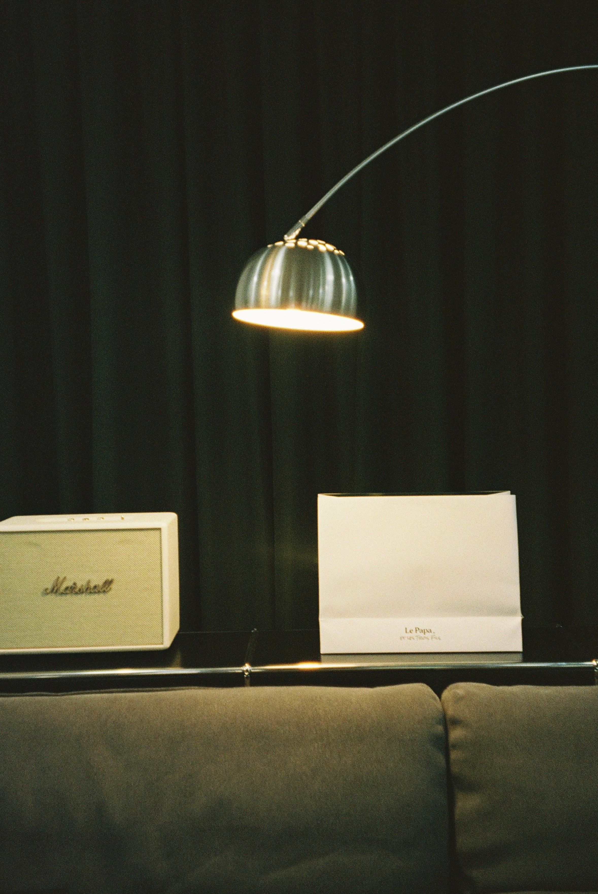 Le Papa. Главная