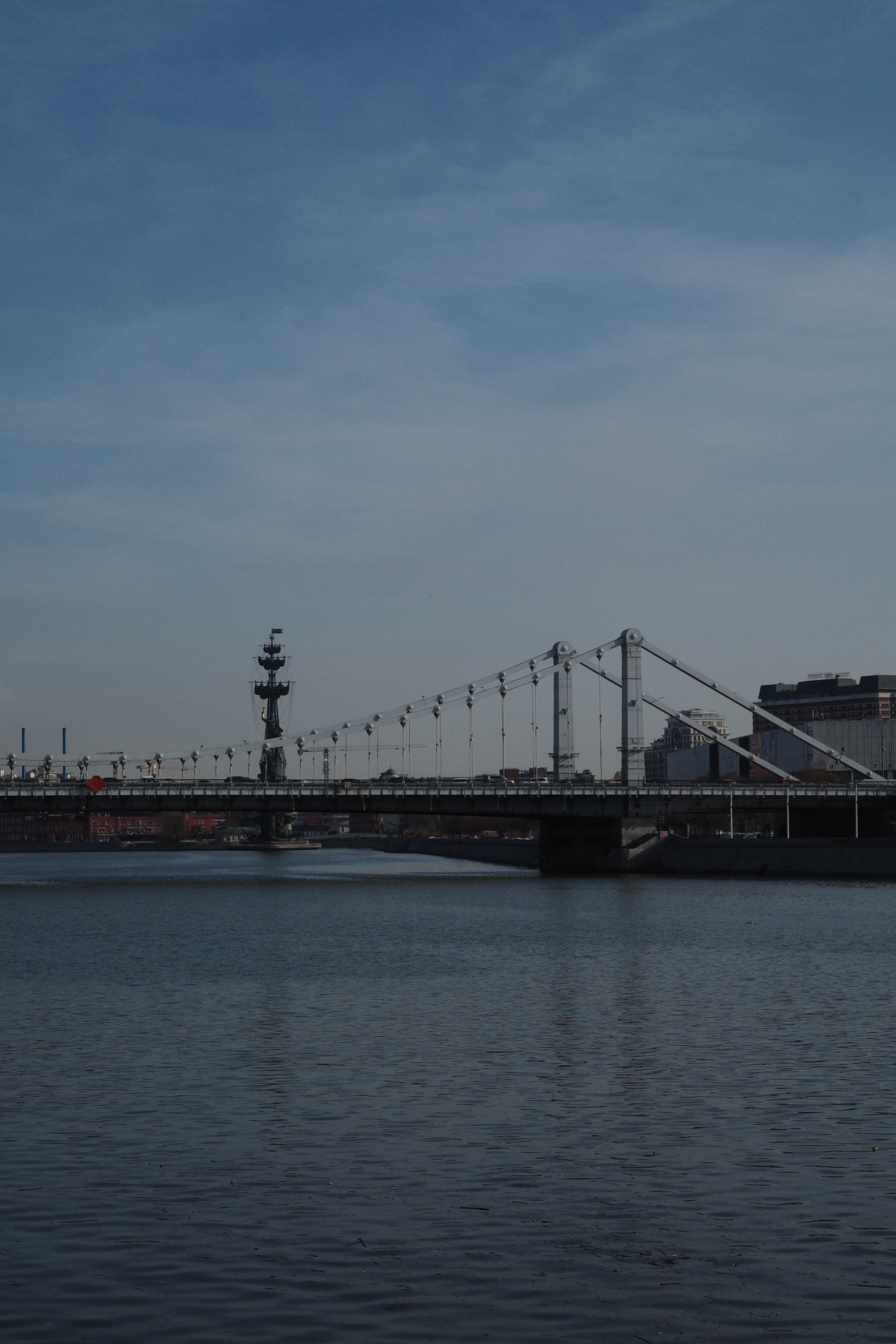 #45: Фрунзенская набережная / март 2026. Проект «Фотокладовка»: блог уличной фотографии в формате street photo