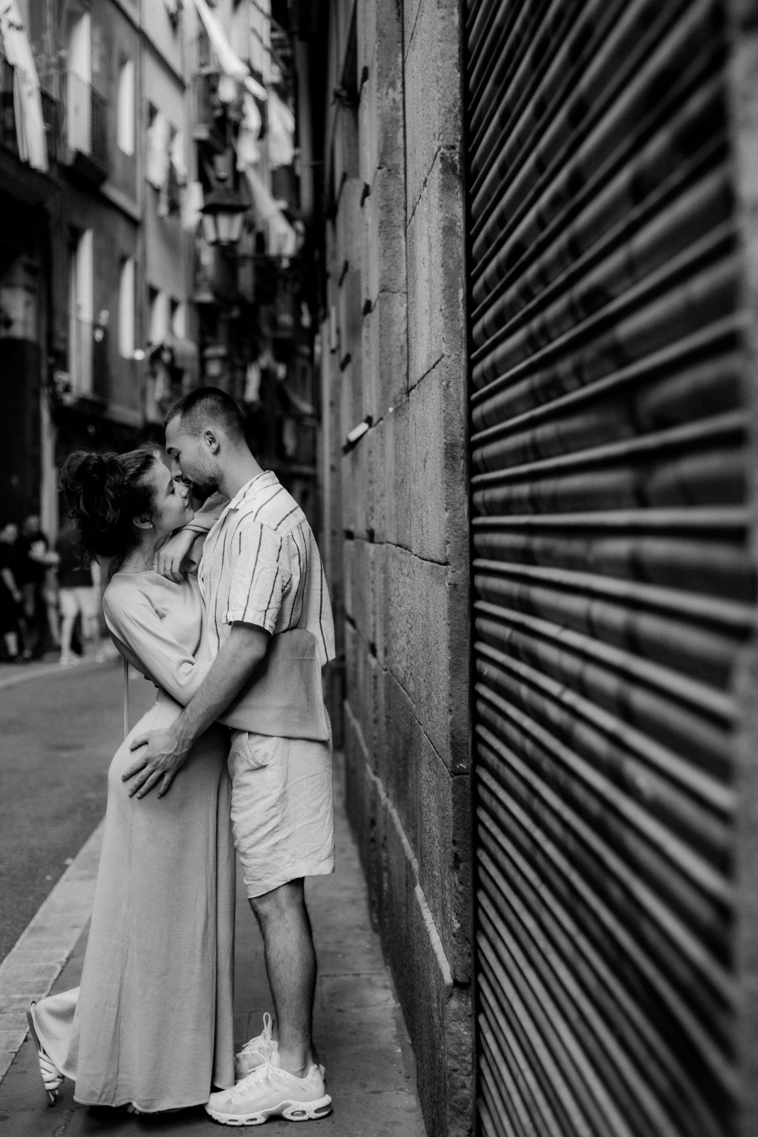 Darina&Vlad // El Gòtic. Photographer Anastasia Kirnosenko
