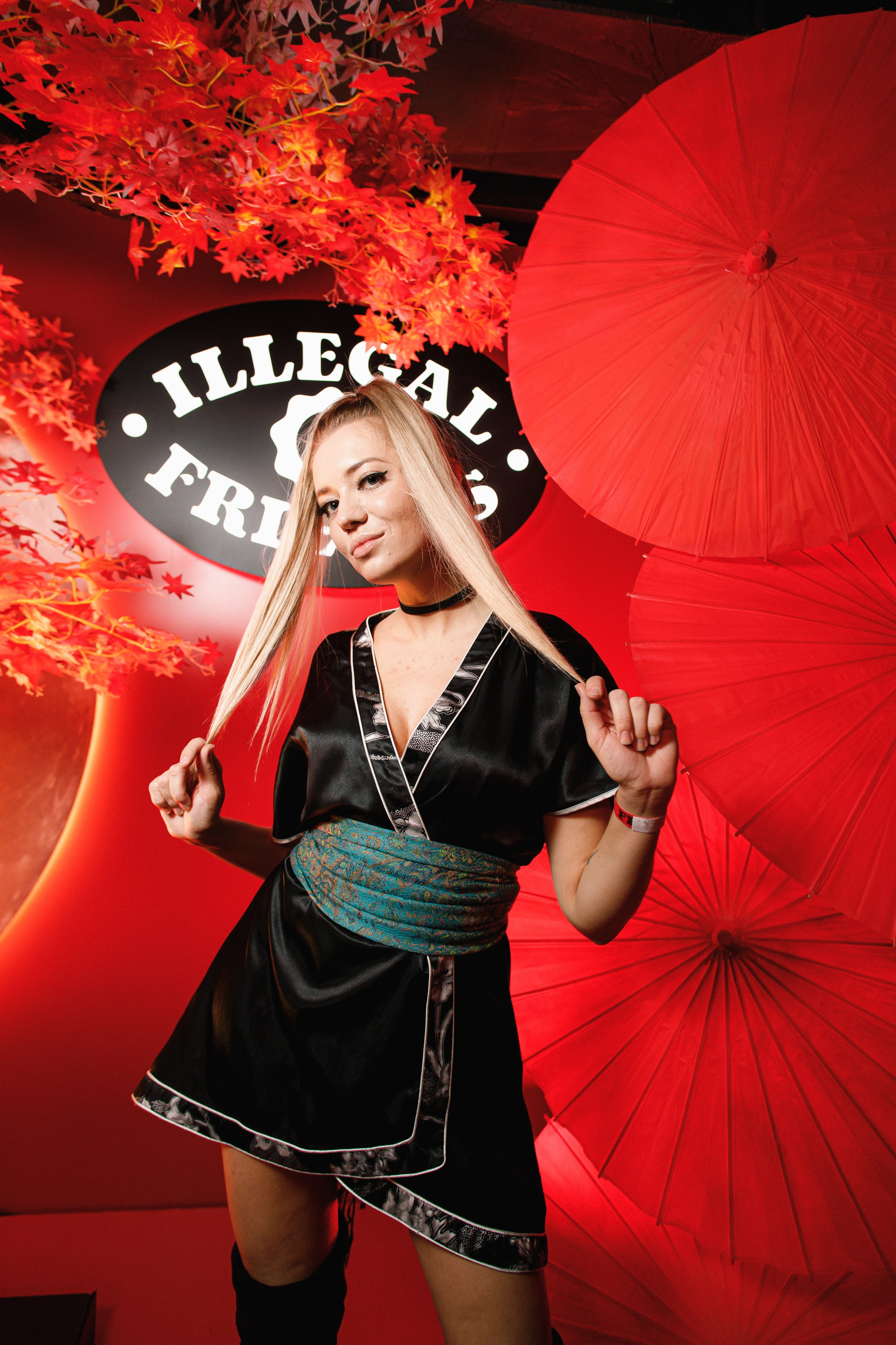 ILLEGAL FRIENDS | ASIA. СВОИ. ФОТООТЧЕТЫ-СОБЫТИЯ-МЕСТА