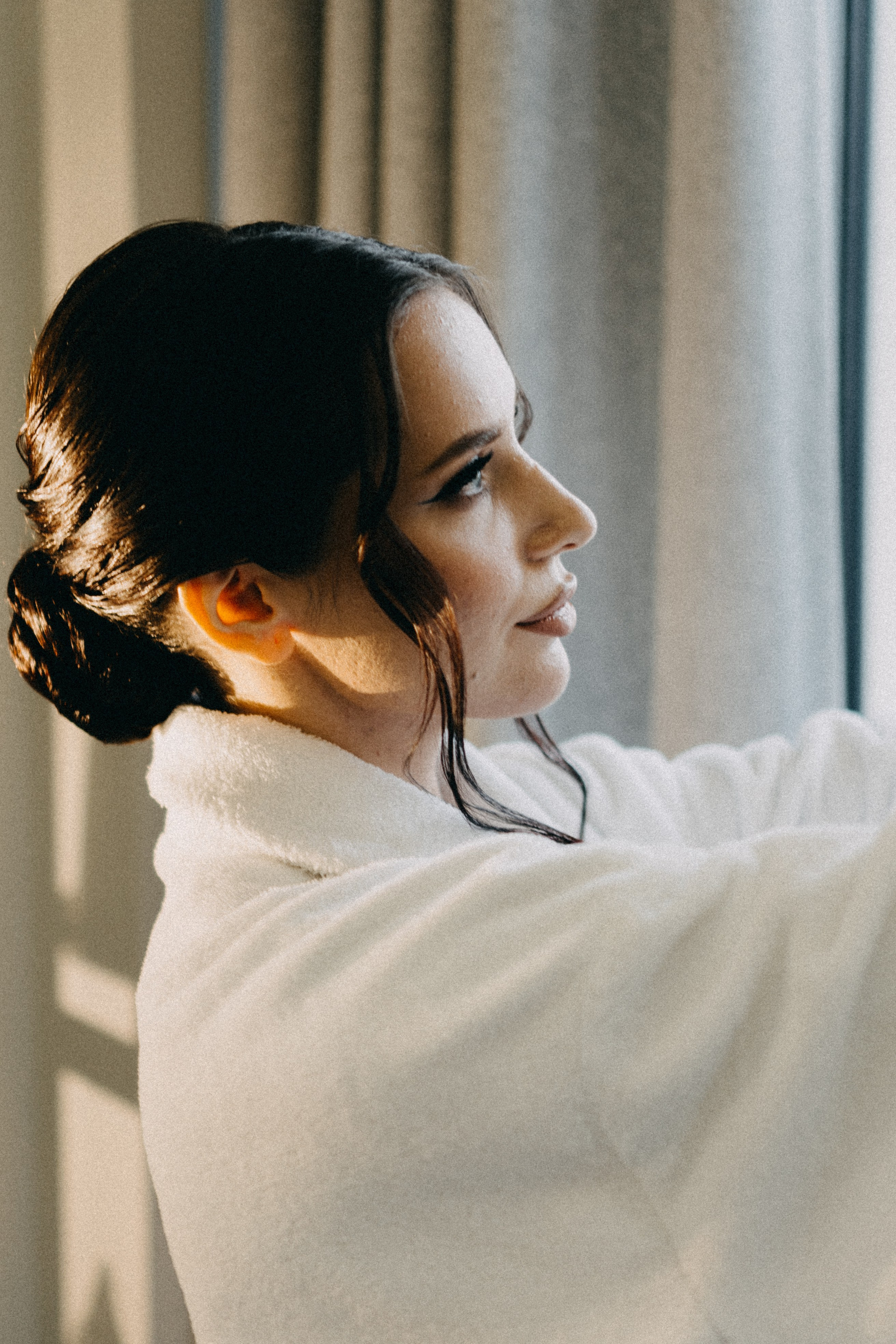 СВАДЕБНАЯ СЬЕМКА СБОРОВ ЖЕНИХА И НЕВЕСТЫ В ОТЕЛЕ И ТАКЖЕ ФОТОСЕССИИЯ В ОТЕЛЕЕ МЕГАПОЛИС БРЯНСК. Профессиональный фотограф, Санкт-Петербург — Виктория Богомолова