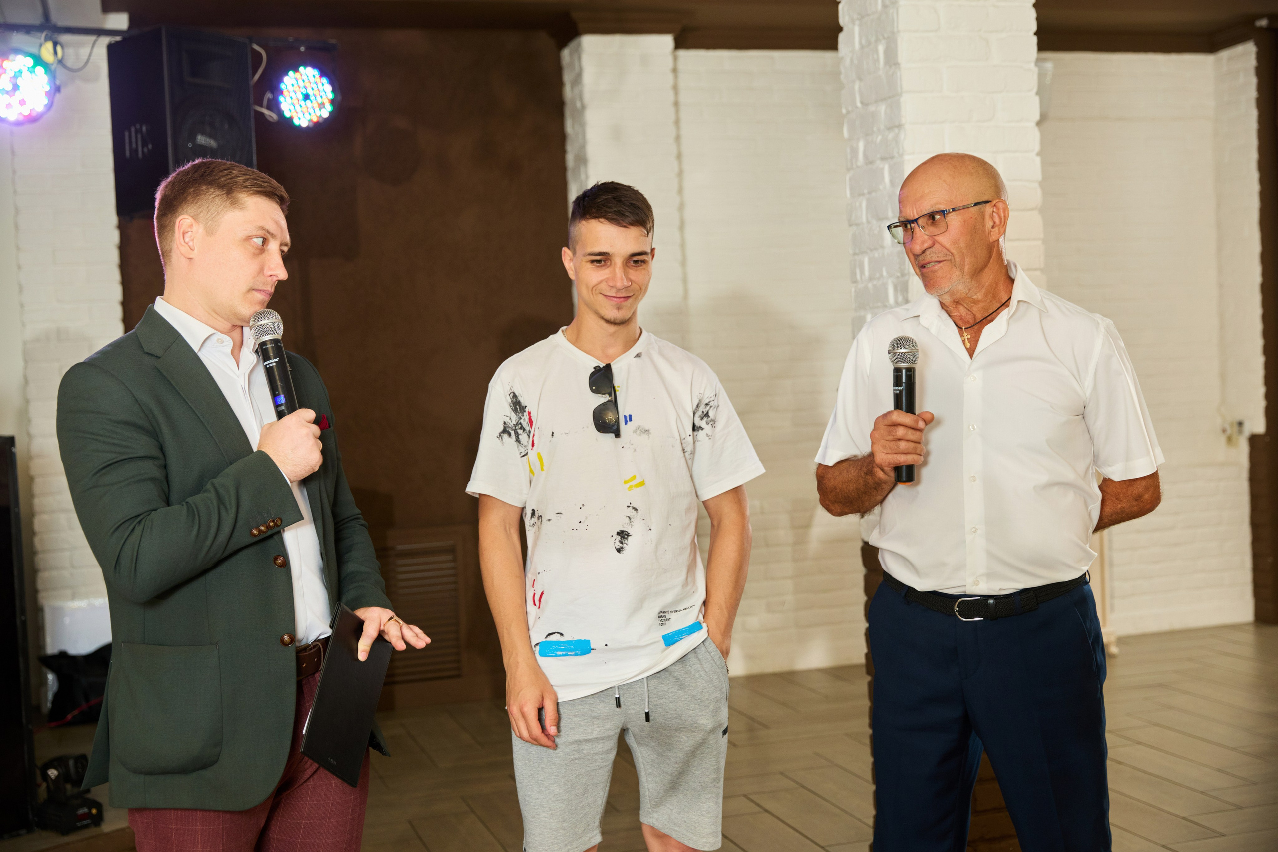 Выездная регистрация в Красноярске