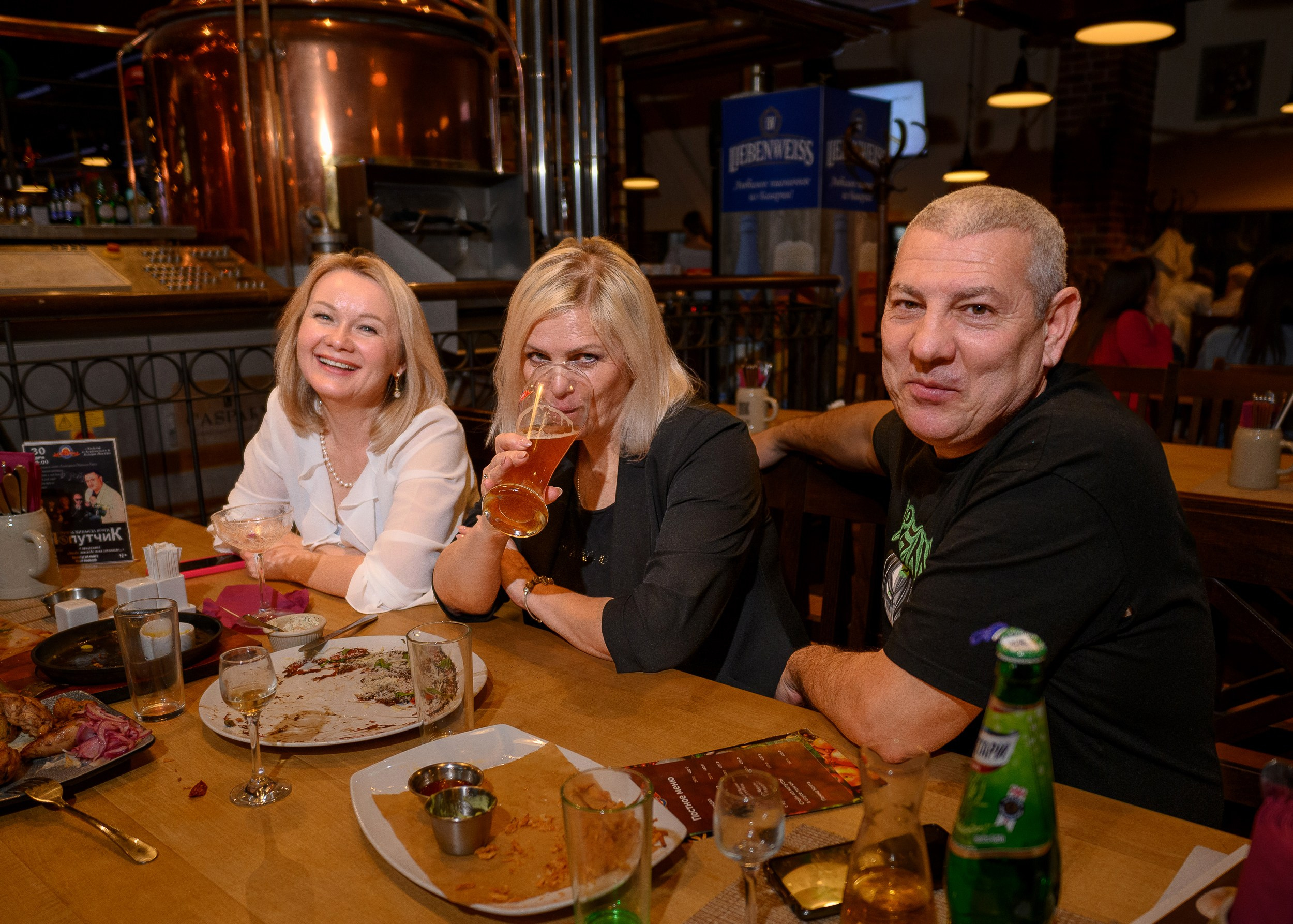 8Марта_МаксБрой. Фотограф Александр Данилов