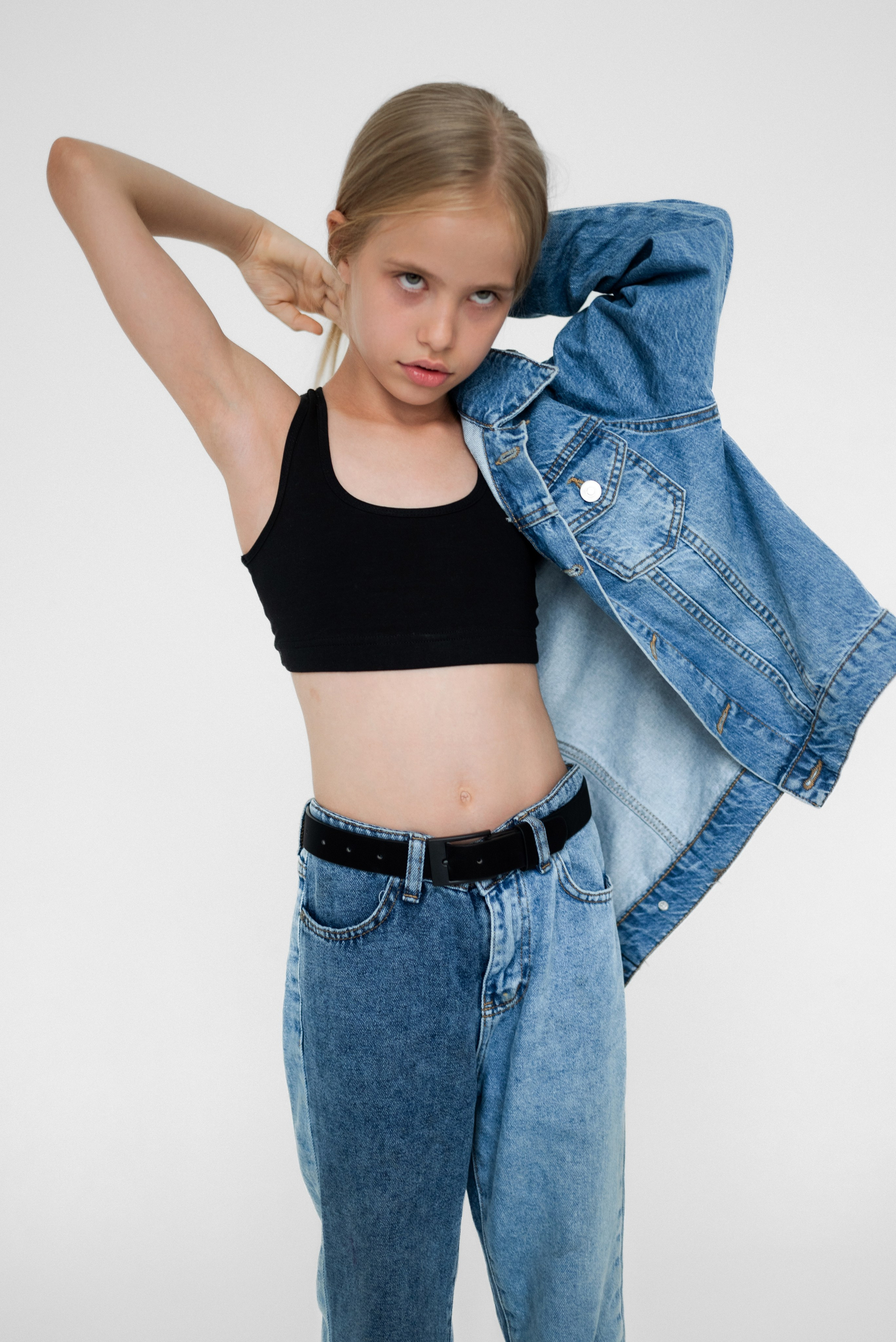 Модельное портфолио. Фотограф Москва Виктория Вишневская актерское / модельное портфолио