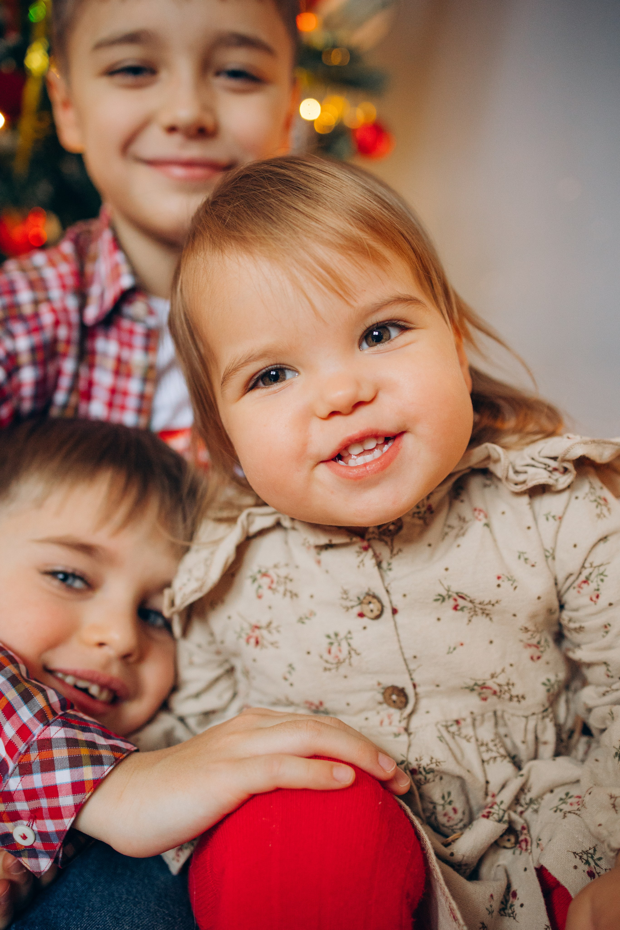 Семья — это тепло объятий и свет улыбок!. Фотограф Москва Светлана Кирюшина